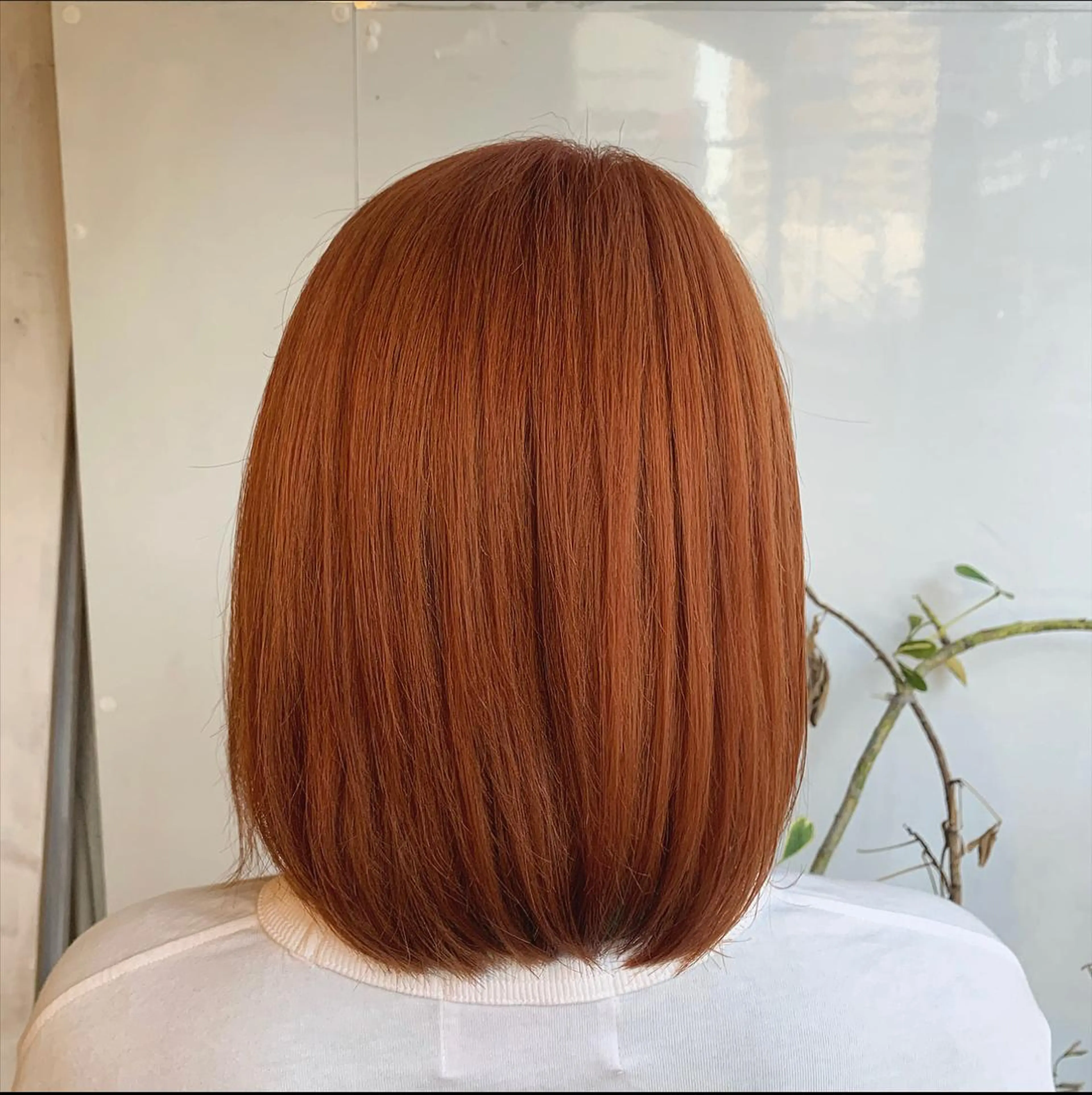 セミロング カラー ベージュカラー ブリーチ オレンジ ヘアカラー あべ ゆうかのヘアスタイル