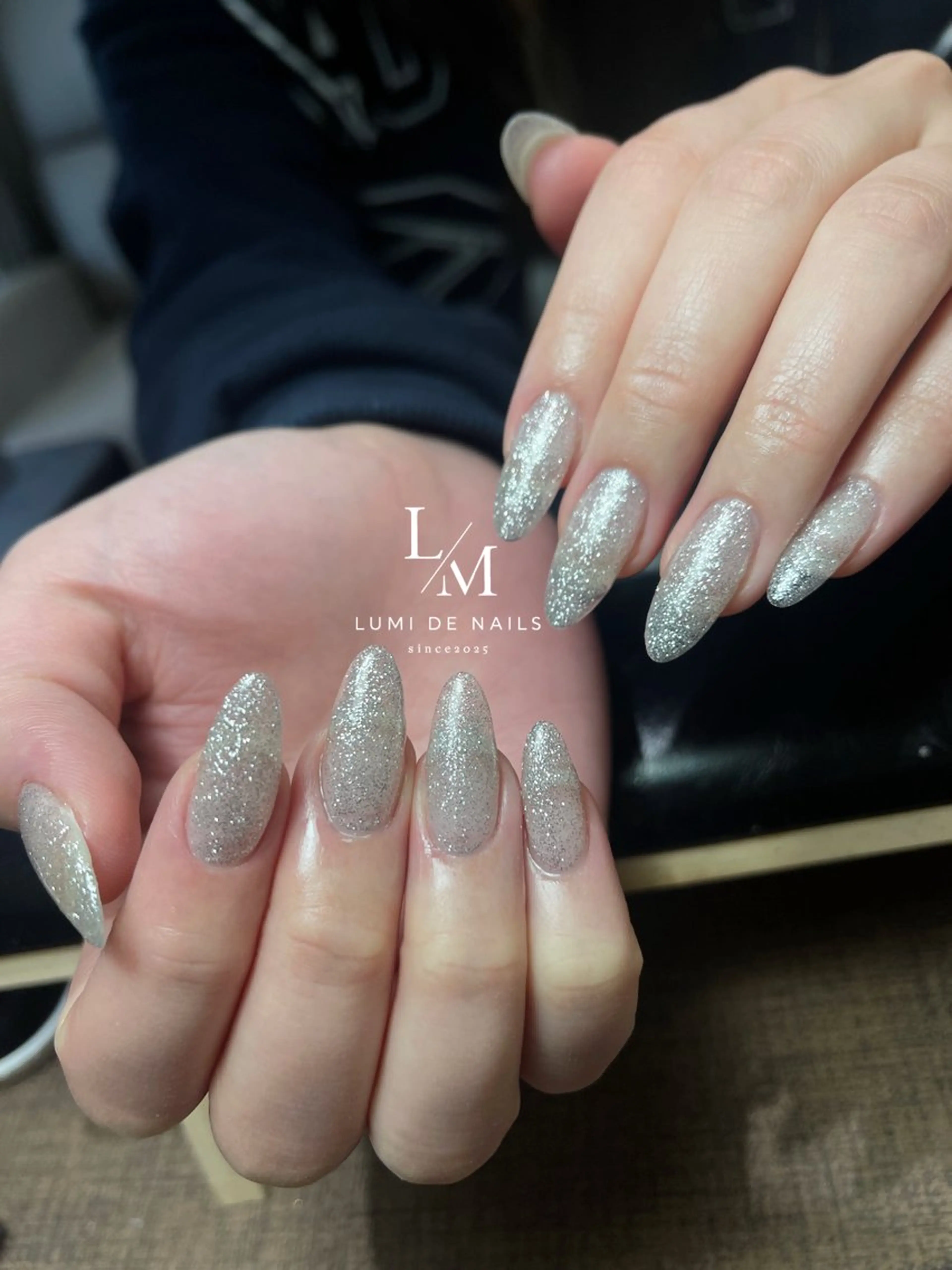 ネイル グラデーション ラメ(グリッター) マグネットネイル ミラーネイル ニュアンスネイル ハンドネイル Lumi de nailsのネイルデザイン