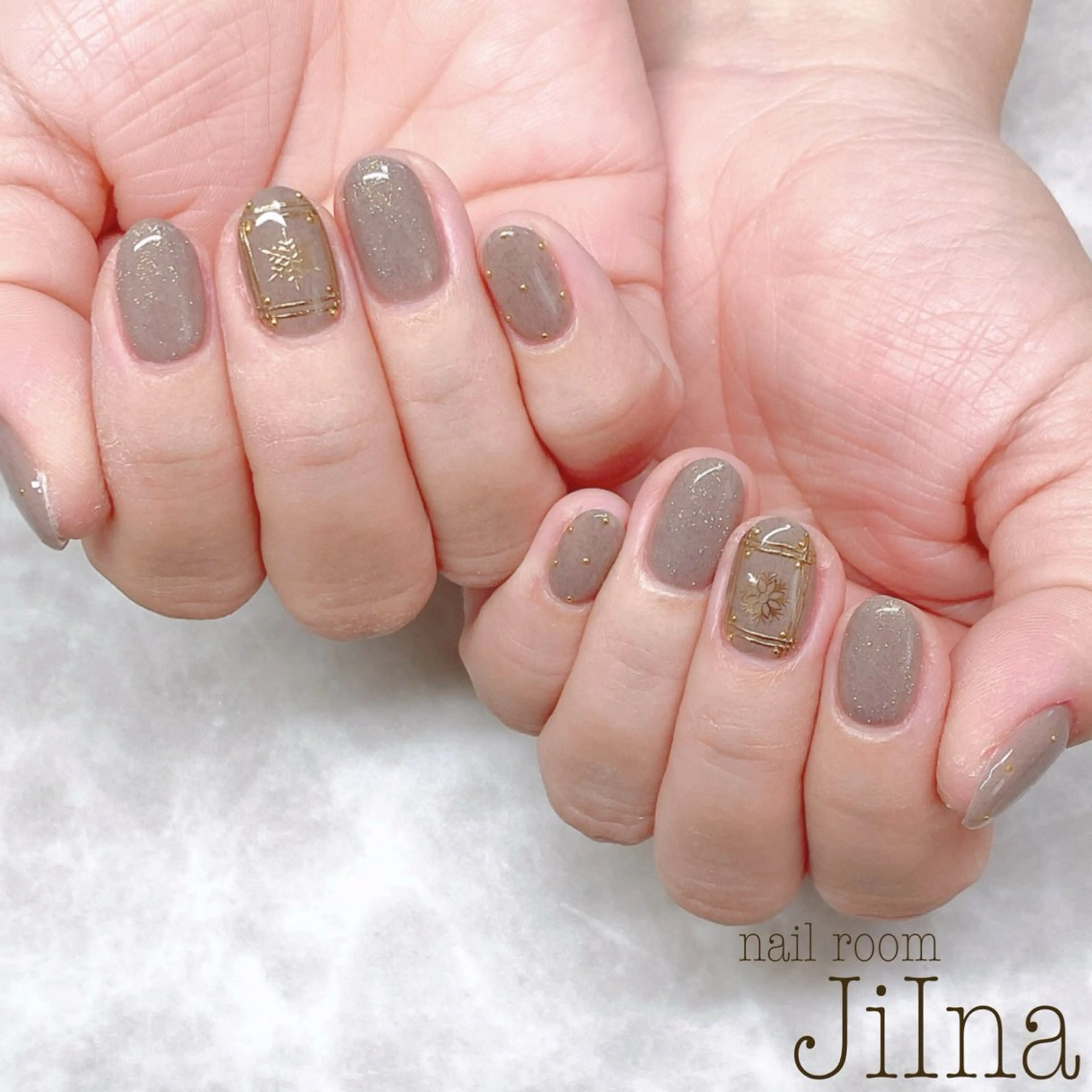 ネイル JiIna nailのネイルデザイン