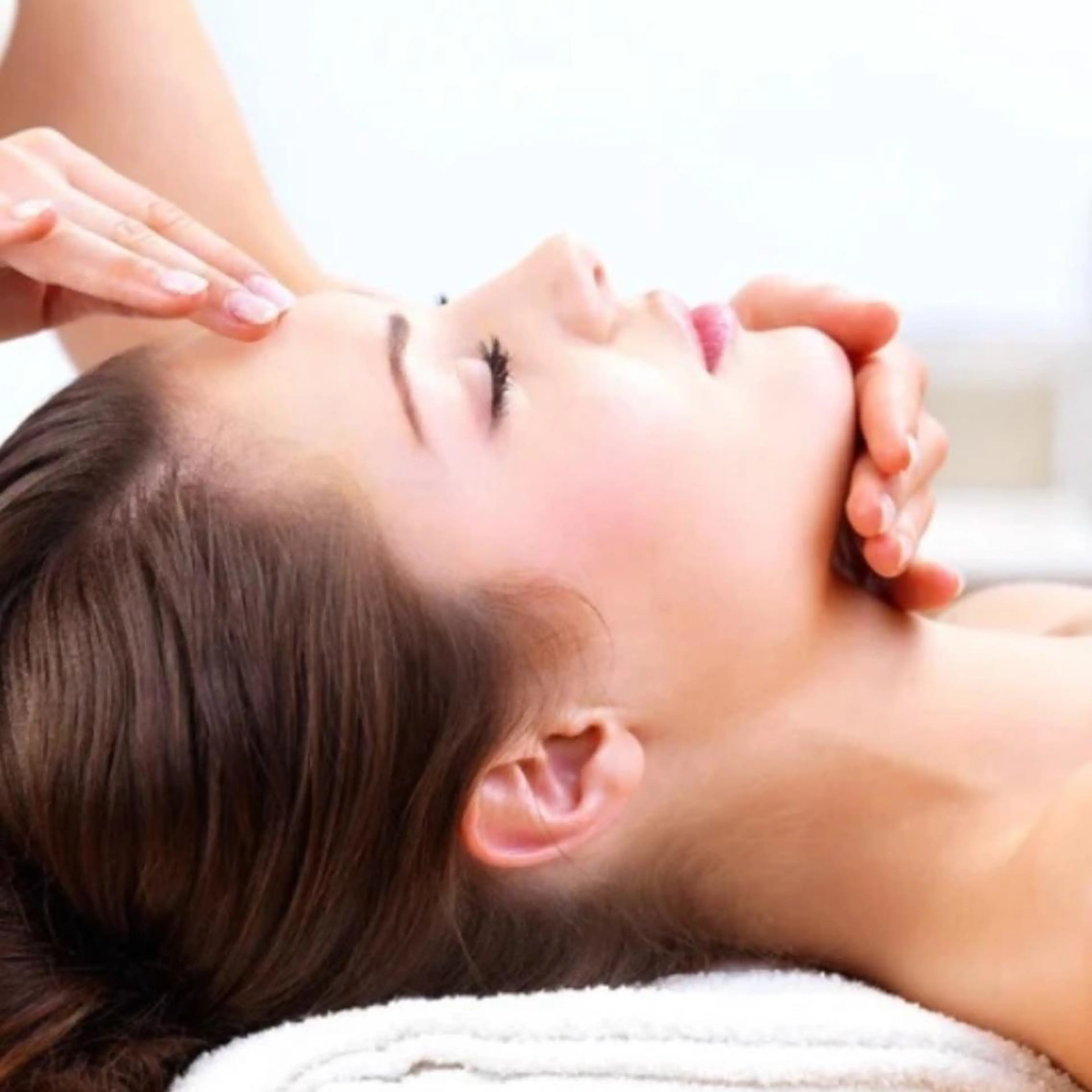 ツヤ肌フェイシャル✨くすみ改善＆ツルツルお肌への写真