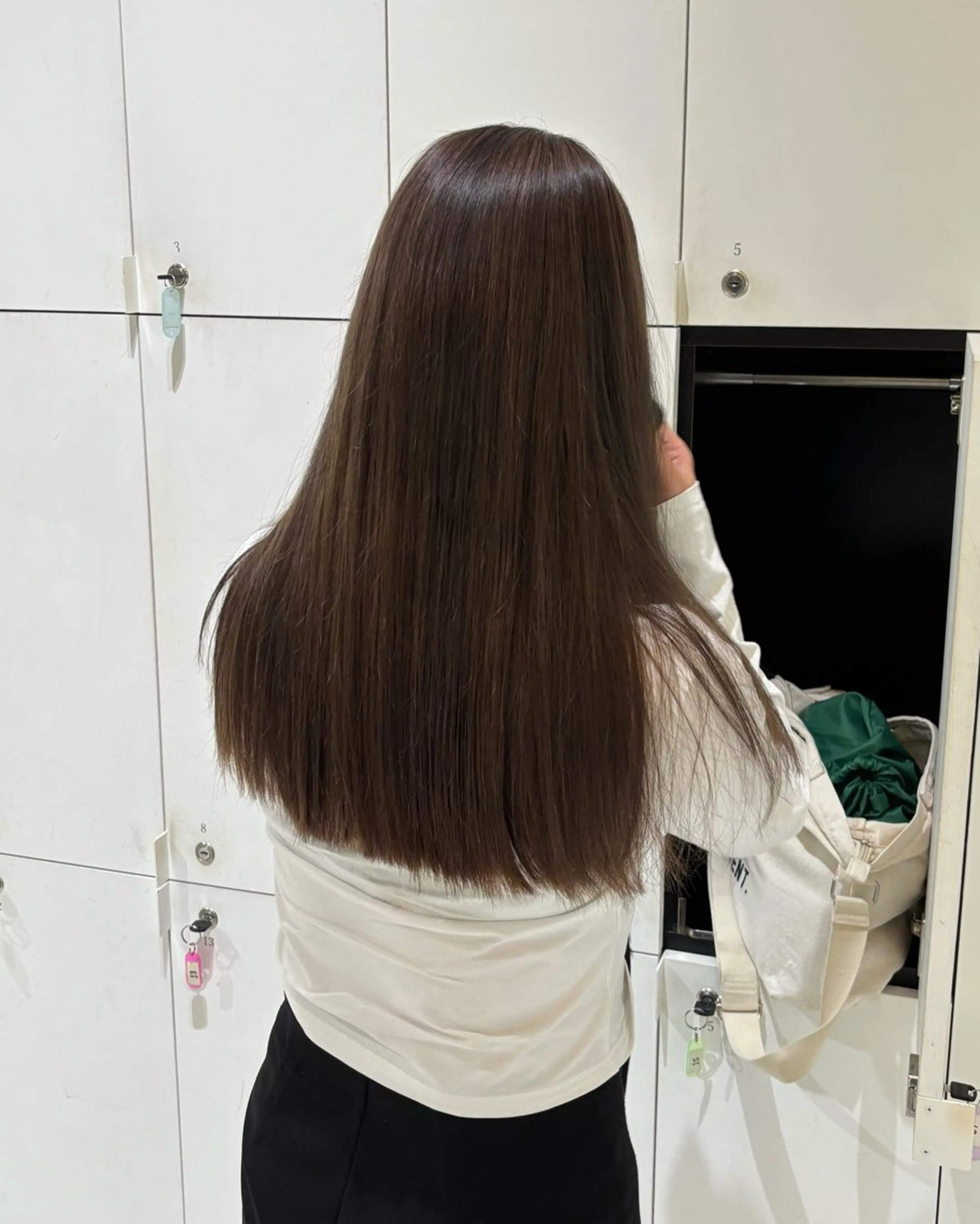 カラー ブリーチ ブラウンカラー 深みモテカラー˚✧ YUKAのヘアスタイル