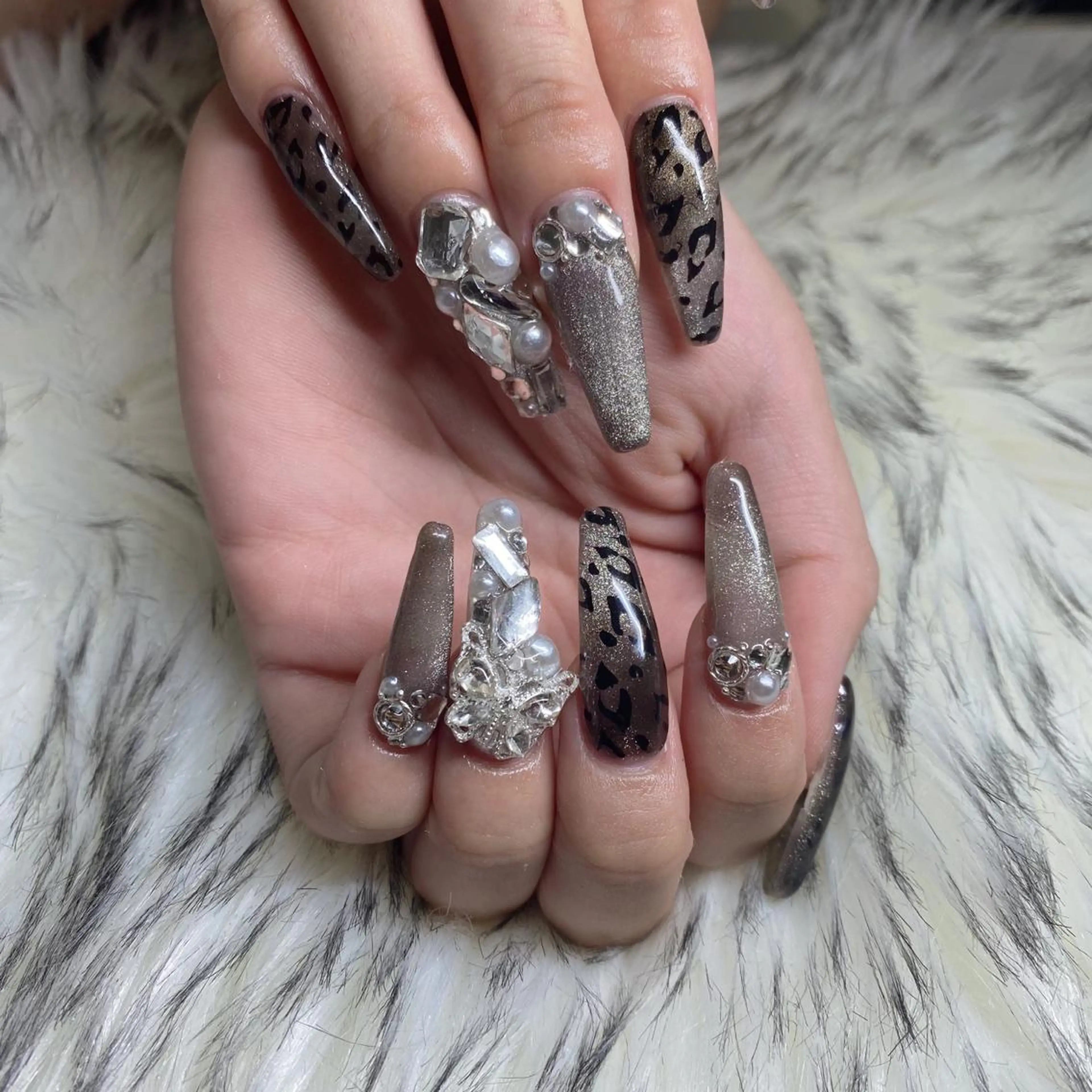 ネイル ハンドネイル la vie  Luire所属・la vie Luire ｱｽｶのネイルデザイン