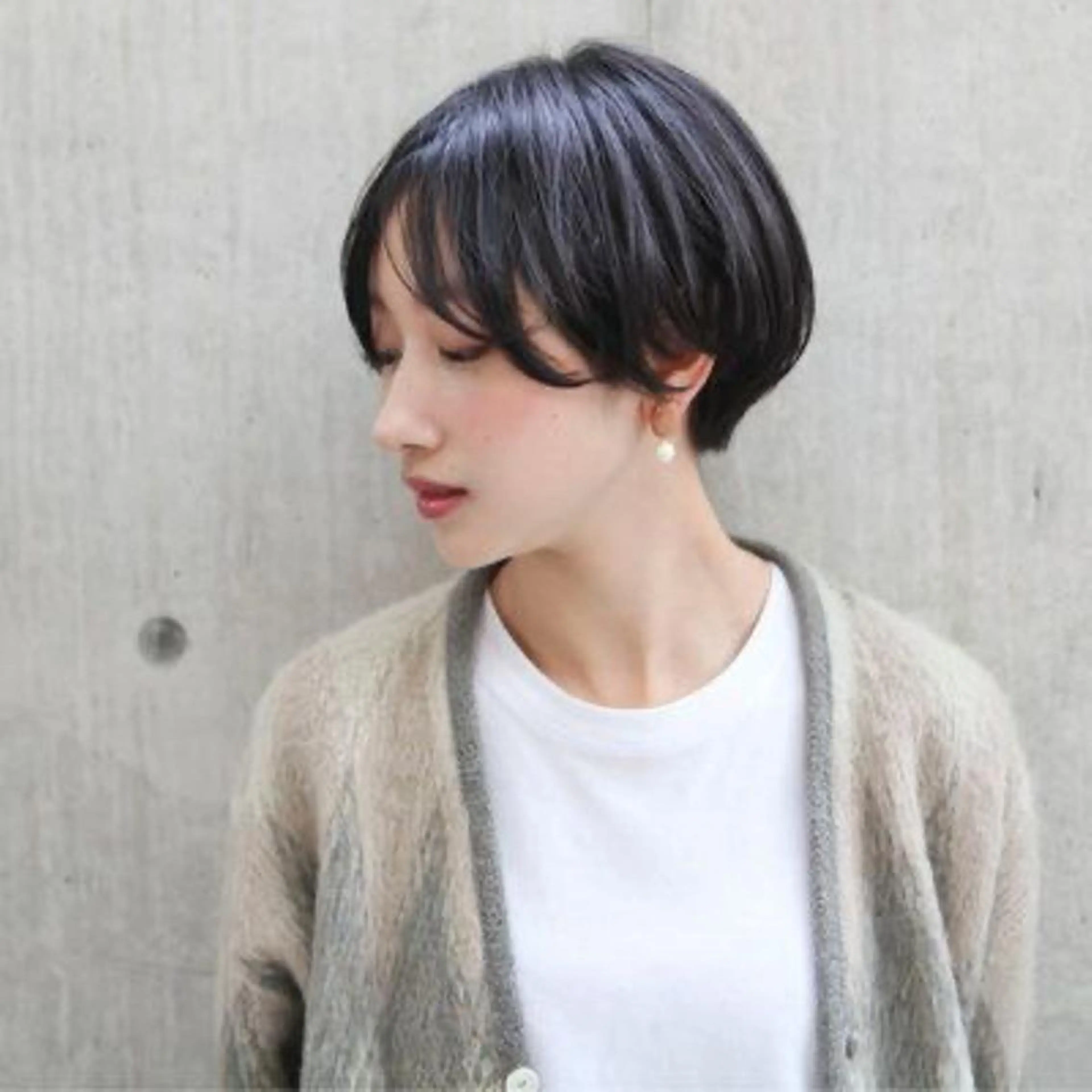 学生カット(大学生)     シャンプーありの写真