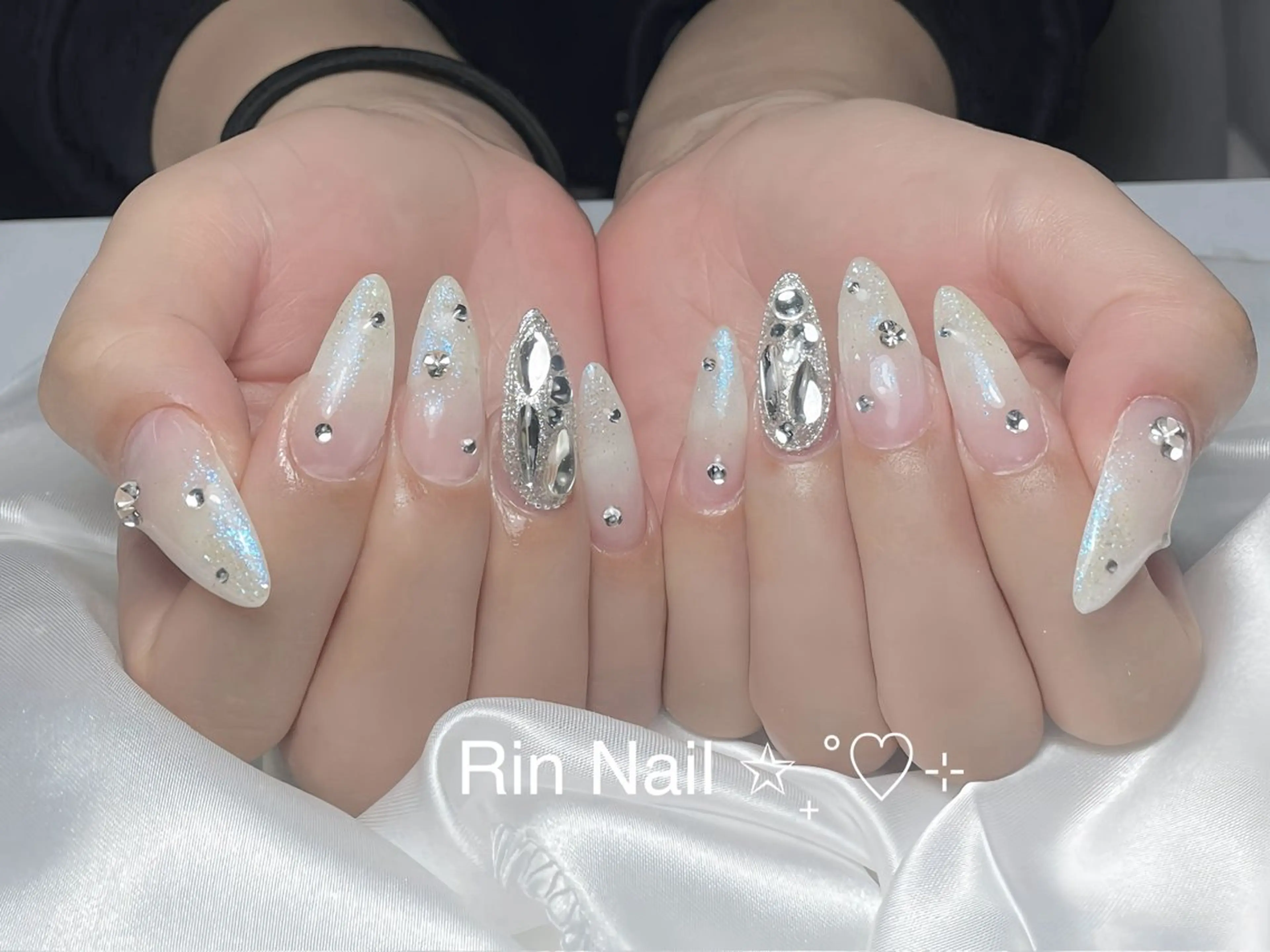 ネイル アートネイル ロングネイル ニュアンスネイル スカルプネイル ネイルチップ ハンドネイル Rin Nail 新大久保店のネイルデザイン