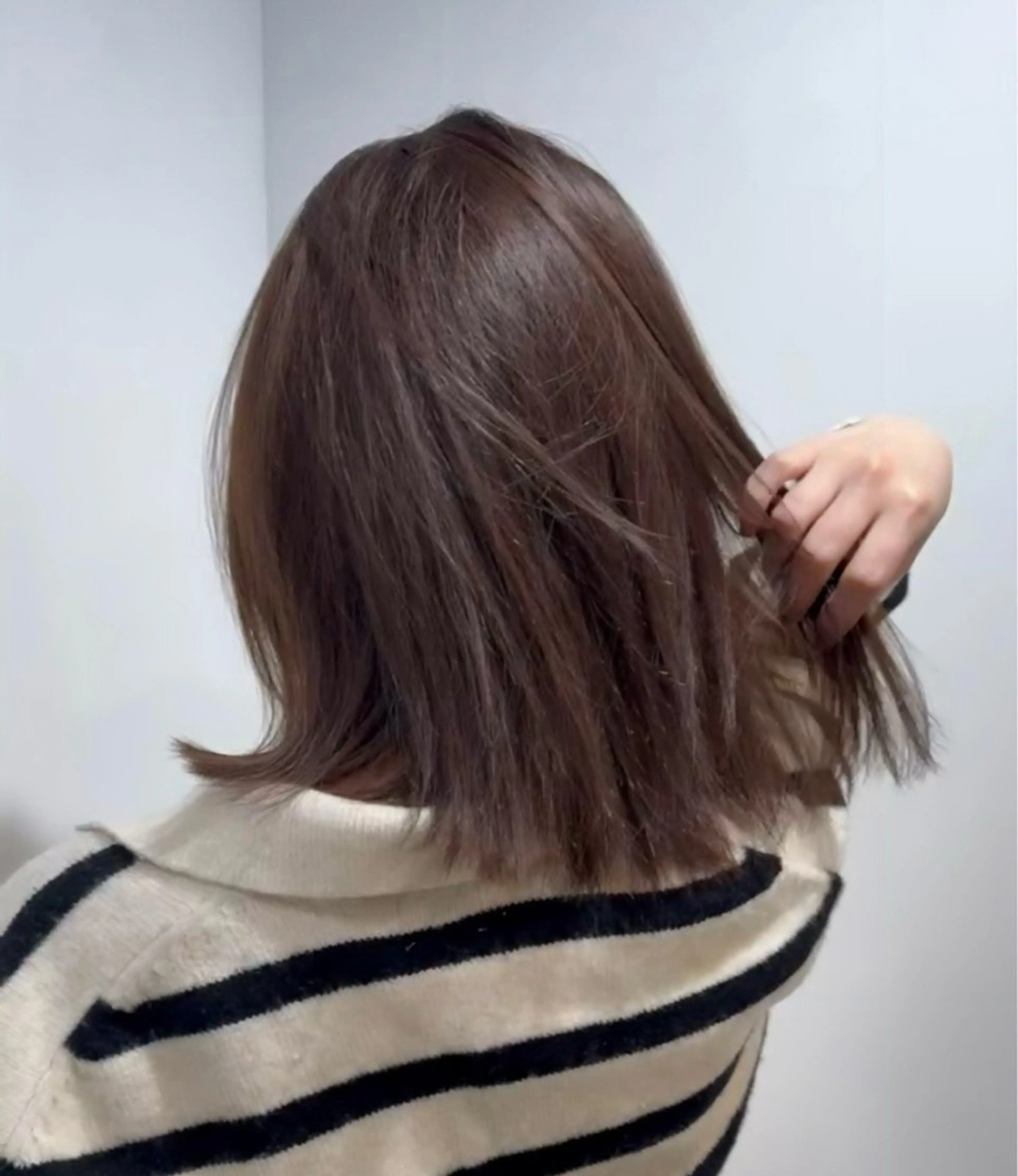 ミディアム カラー A.C.T C-LOOPUNITED所属・坂元 あかねのヘアスタイル