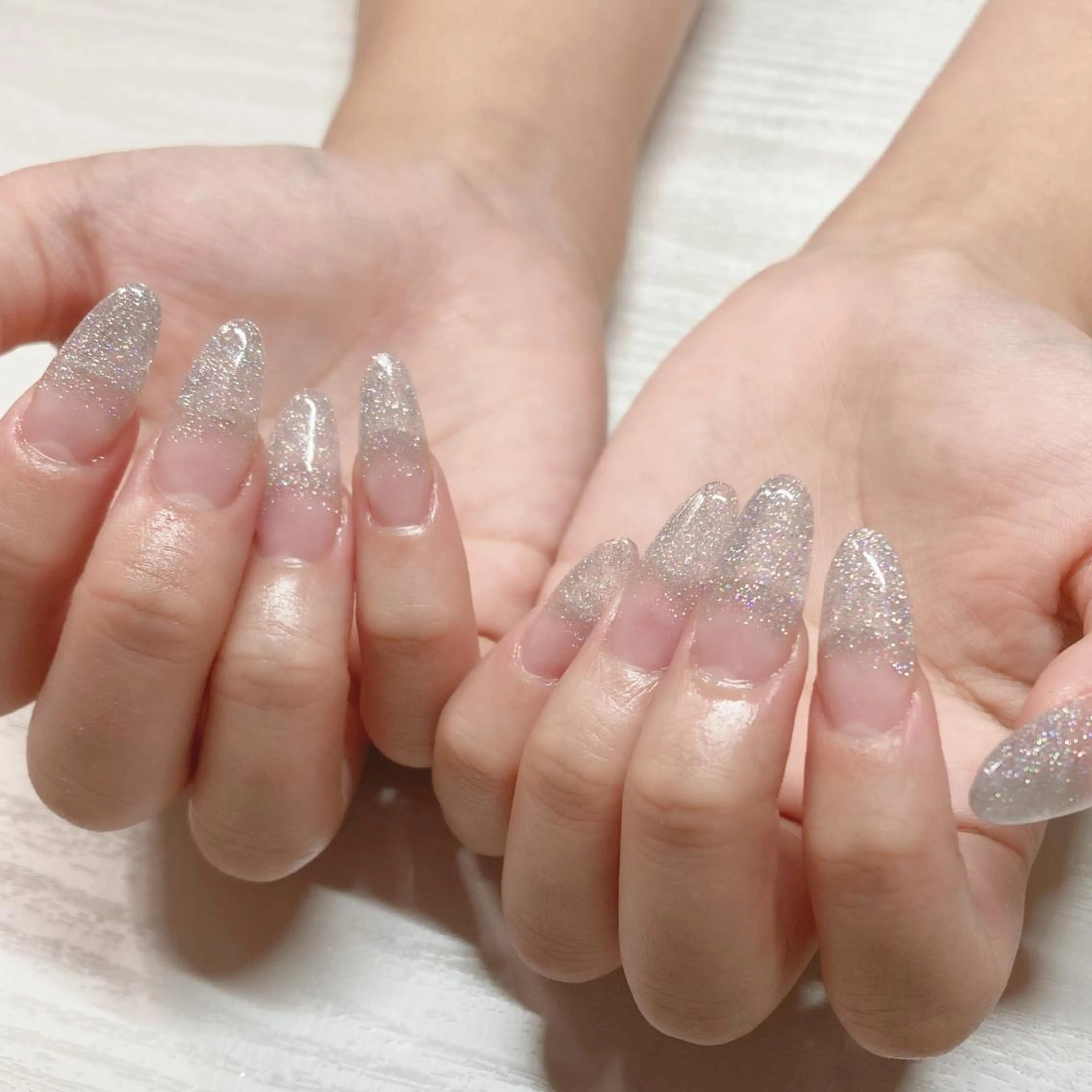 ネイル グラデーション ラメ(グリッター) ラメグラデーション スカルプネイル BellaLuna 金子のネイルデザイン