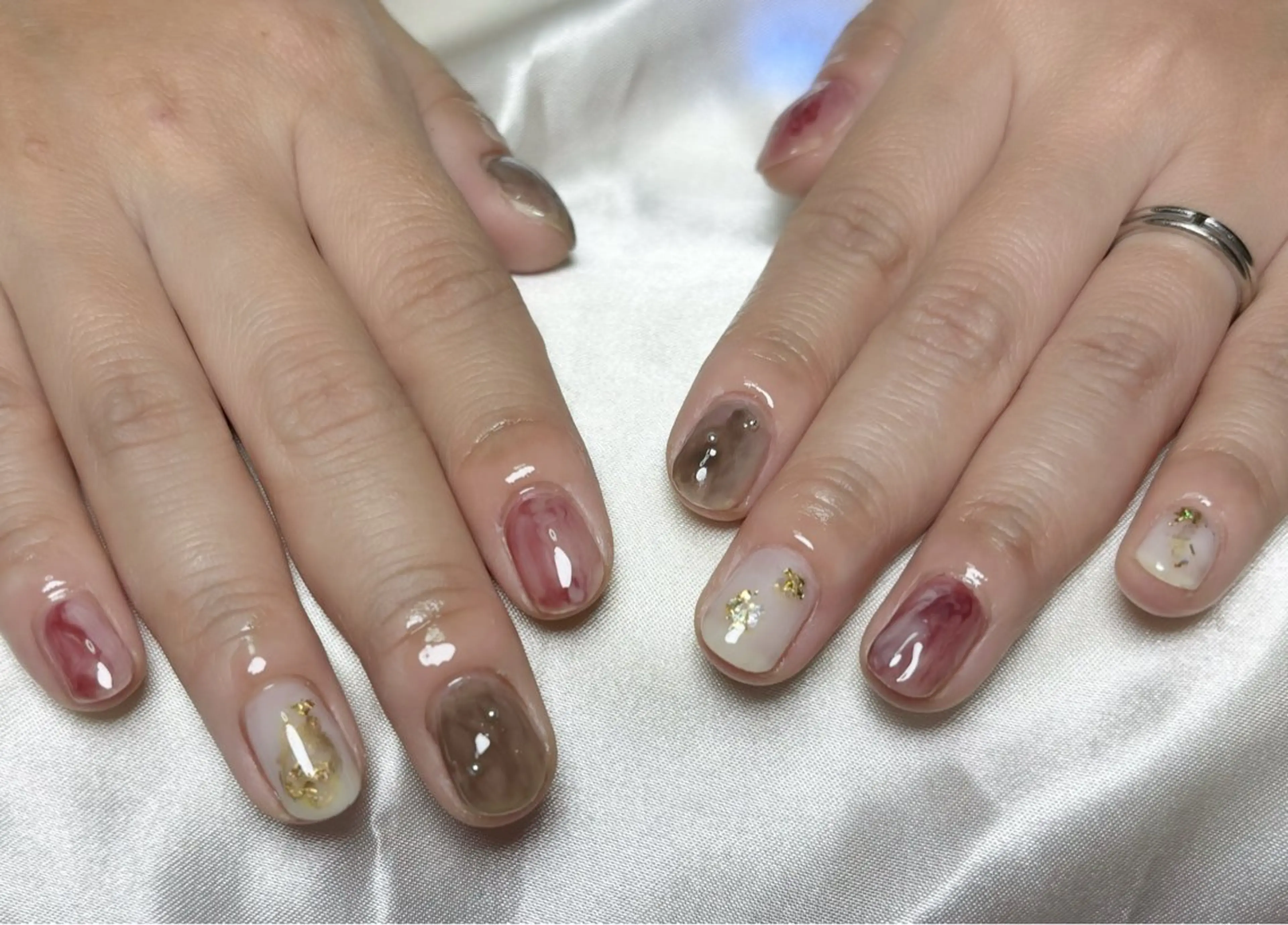 ネイル ハンドネイル ハンドケア ゆう .のネイルデザイン