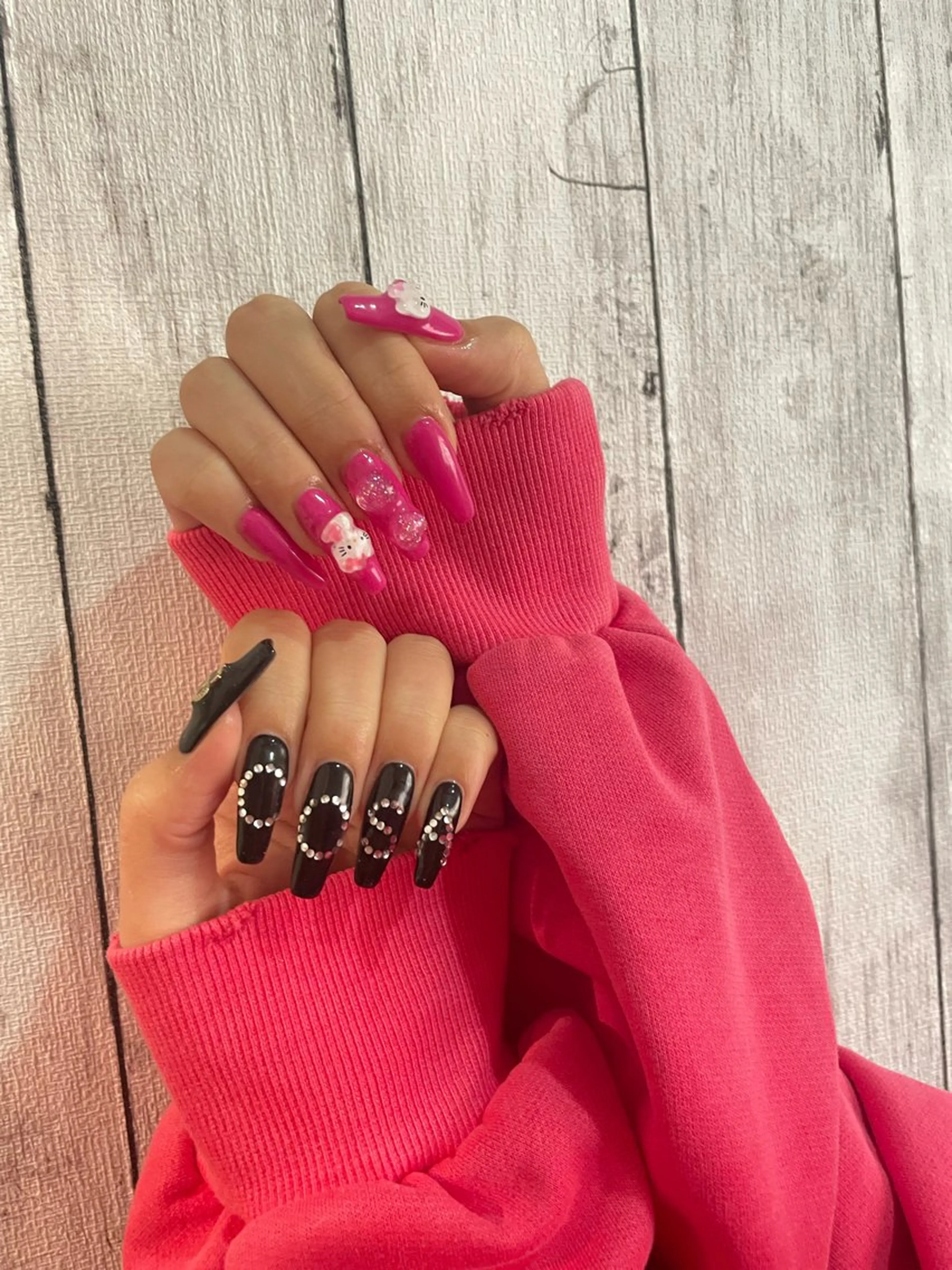 ネイル ピンク ストーンネイル D.d Nail Moeのネイルデザイン