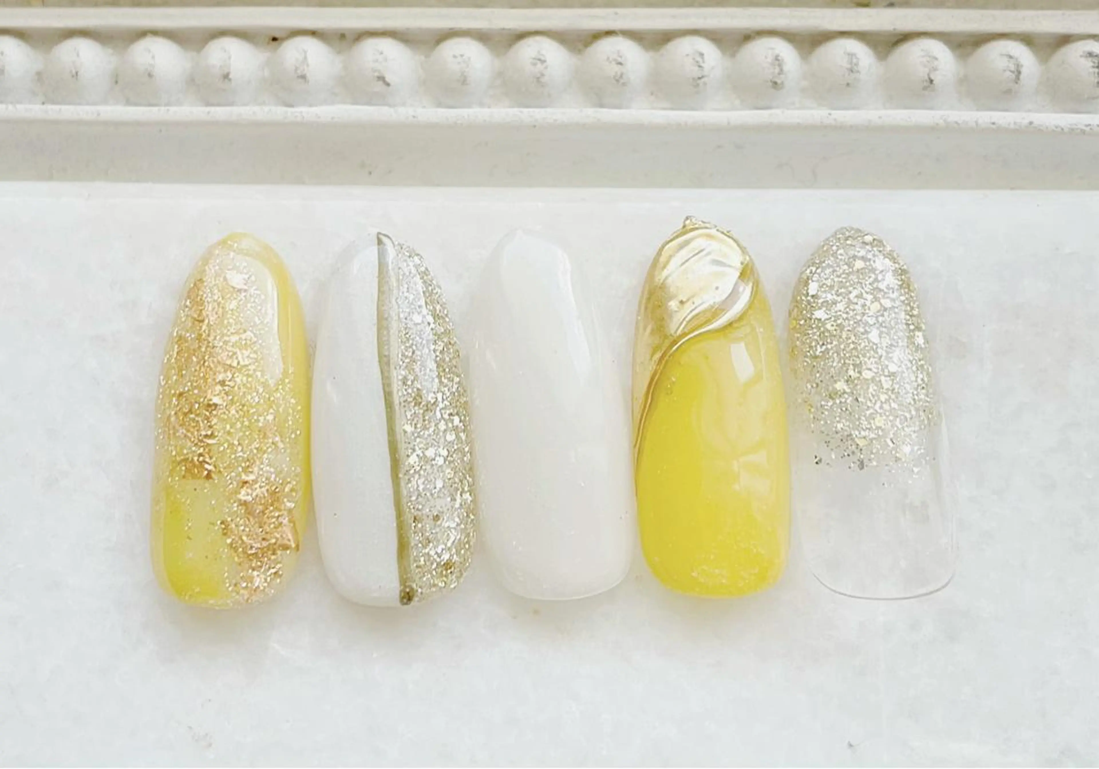 ネイル ジェルネイル ミラーネイル パラジェル ハンドネイル Satomi  のネイルデザイン