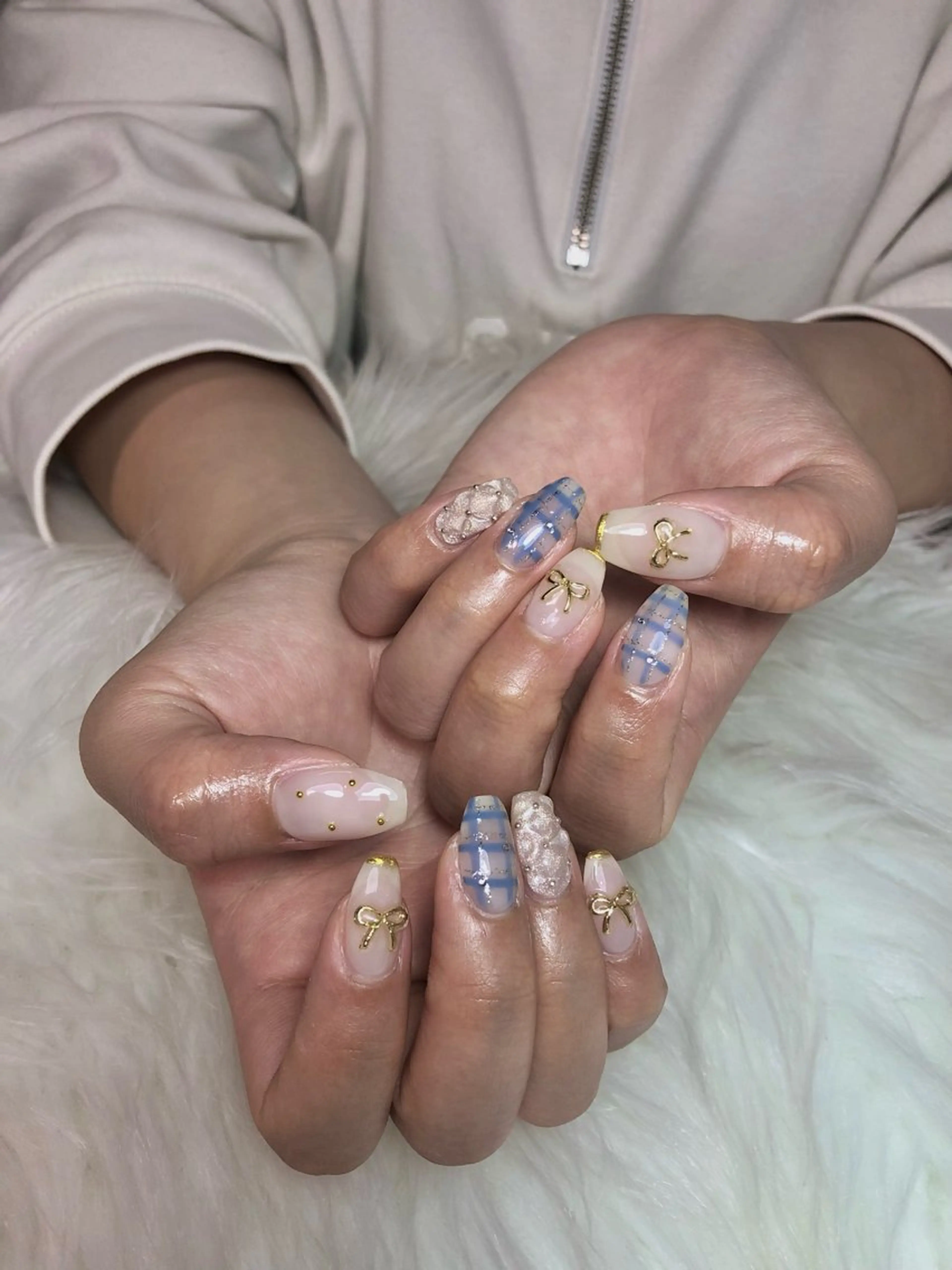 ネイル ブルー ゴールド しまむら さくらのネイルデザイン