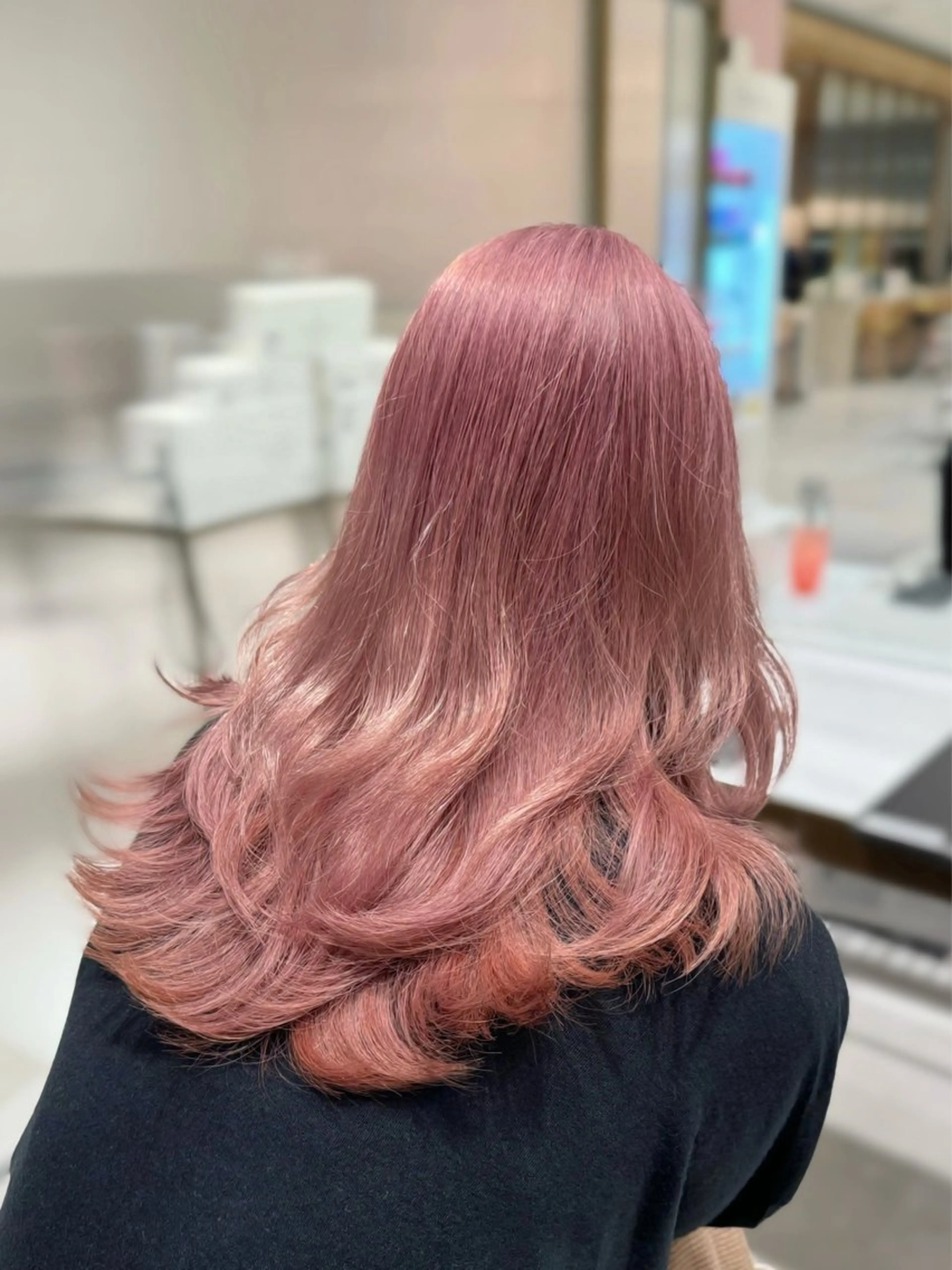 ロング カラー ヘアカラー トリートメント ヘッドスパ ヘアセット 韓国ヘア/レイヤー/ 顔まわり/りょーとのヘアスタイル