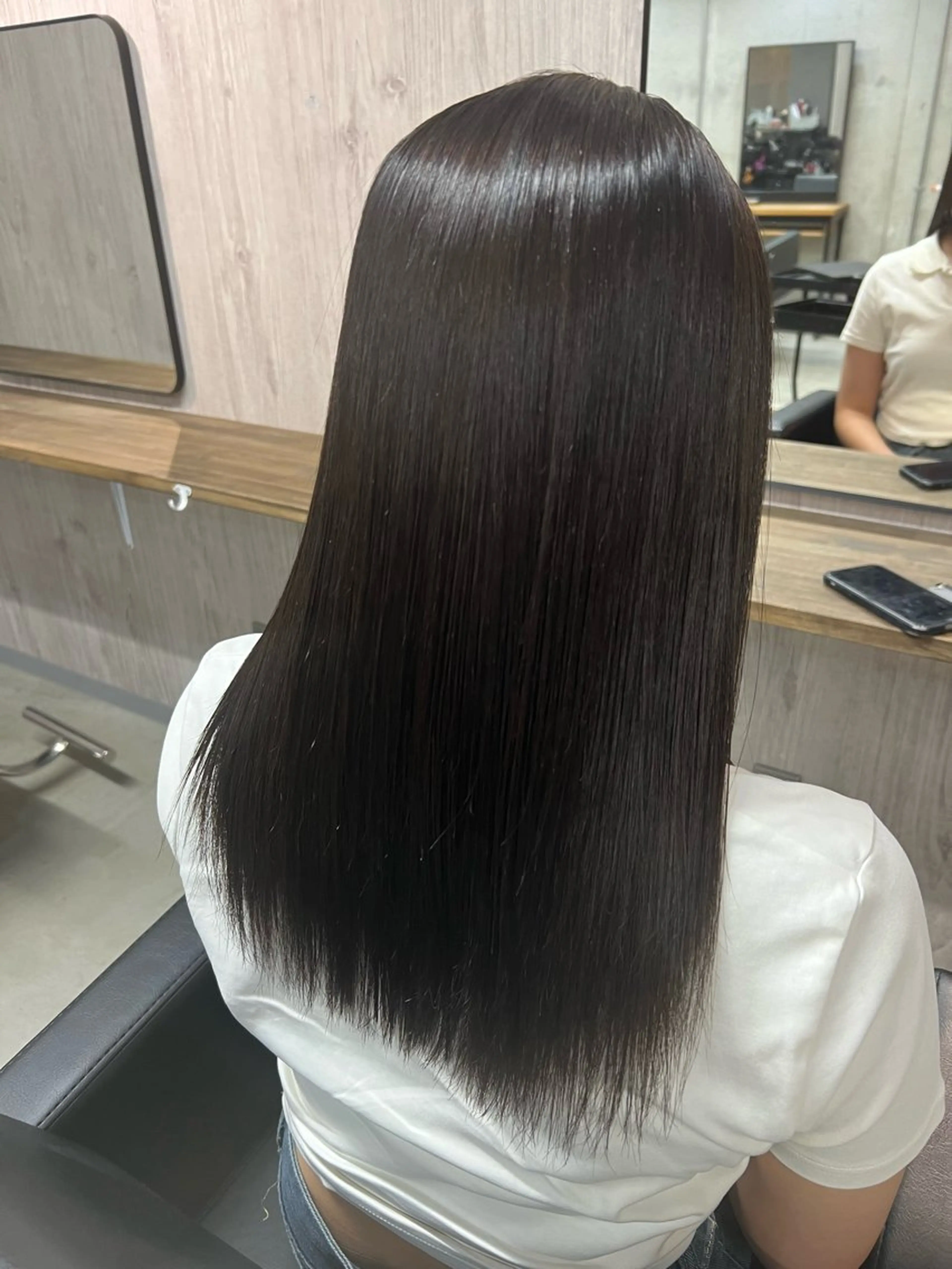 ミディアム 縮毛矯正 ヘアカラー 縮毛矯正 lafit kaedeのヘアスタイル