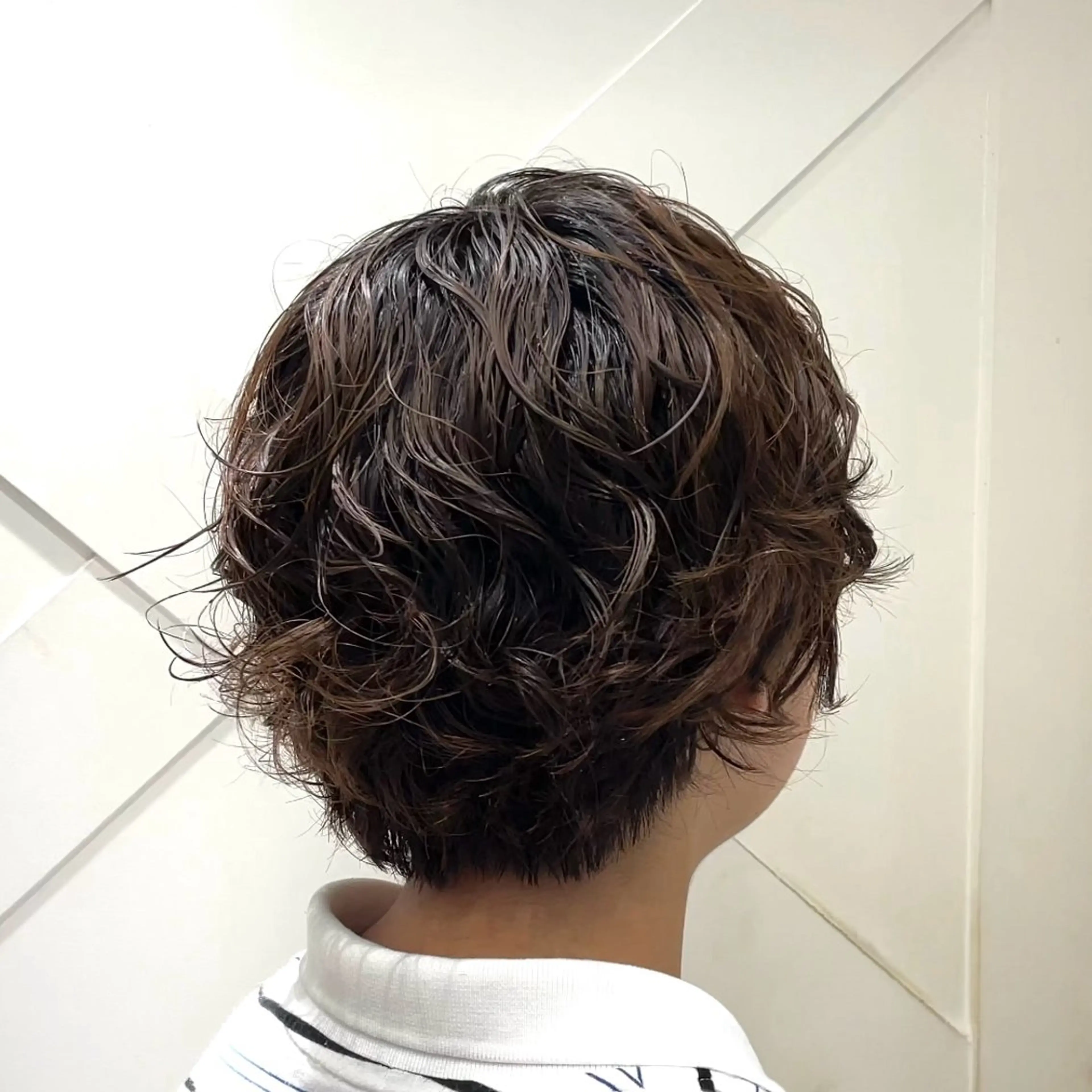 ショート パーマ ショートヘア カット パーマ 横浜パーマ🌐 暖色カラー🍒もえかのヘアスタイル