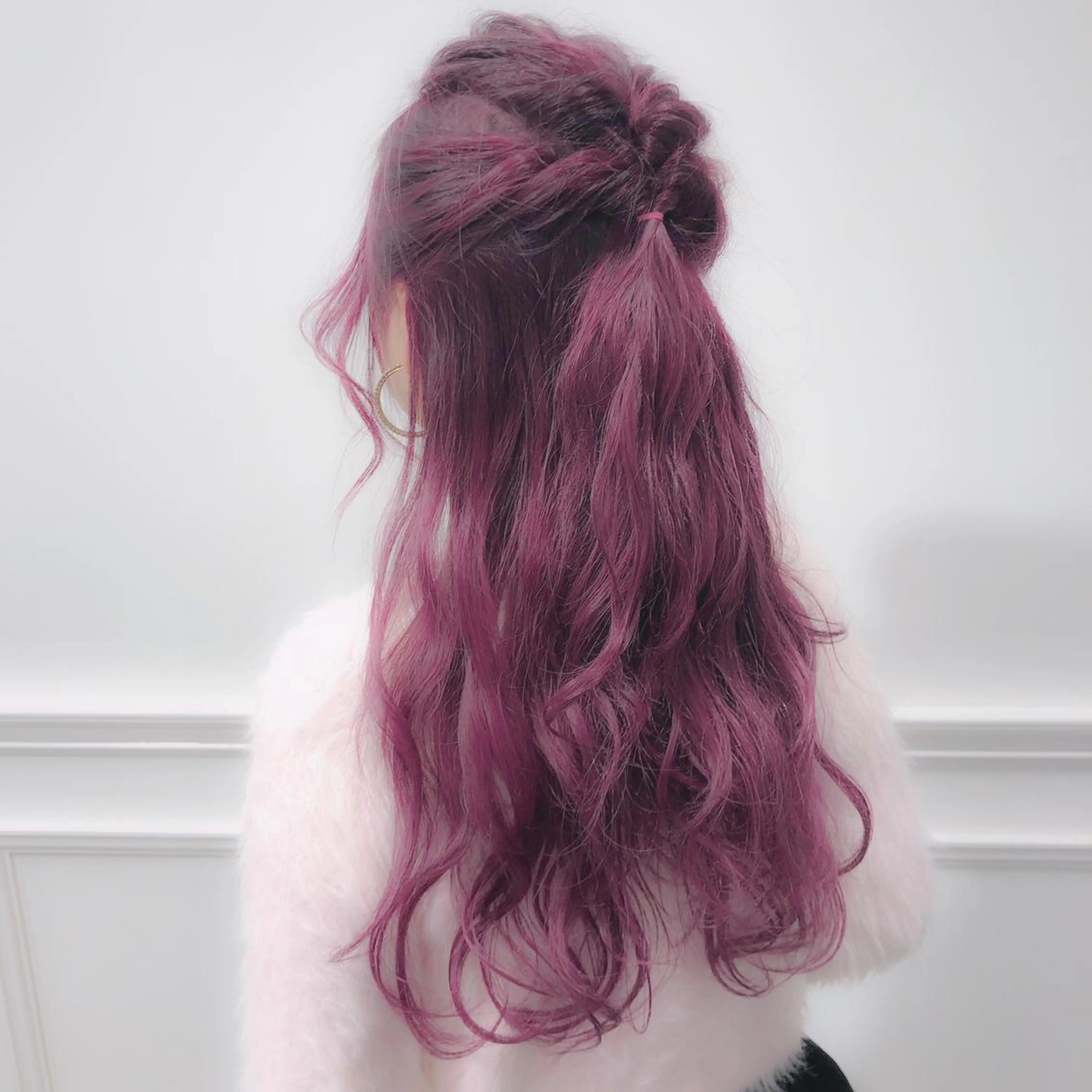 ロング カラー ブリーチ ヘアカラー トリートメント LOTTA CUCCI所属・miyu /トレンド カラー×艶髪のヘアスタイル