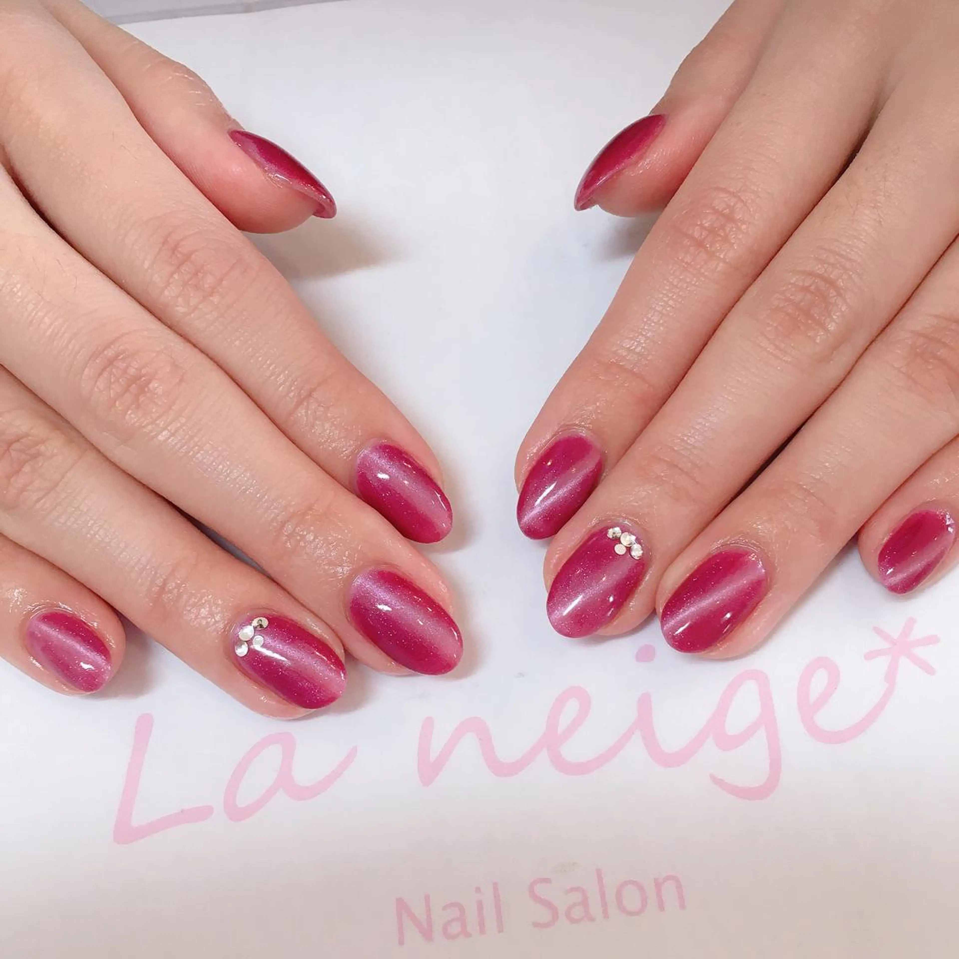 ネイル マグネットネイル La neige* yuki 🥯🍑のネイルデザイン