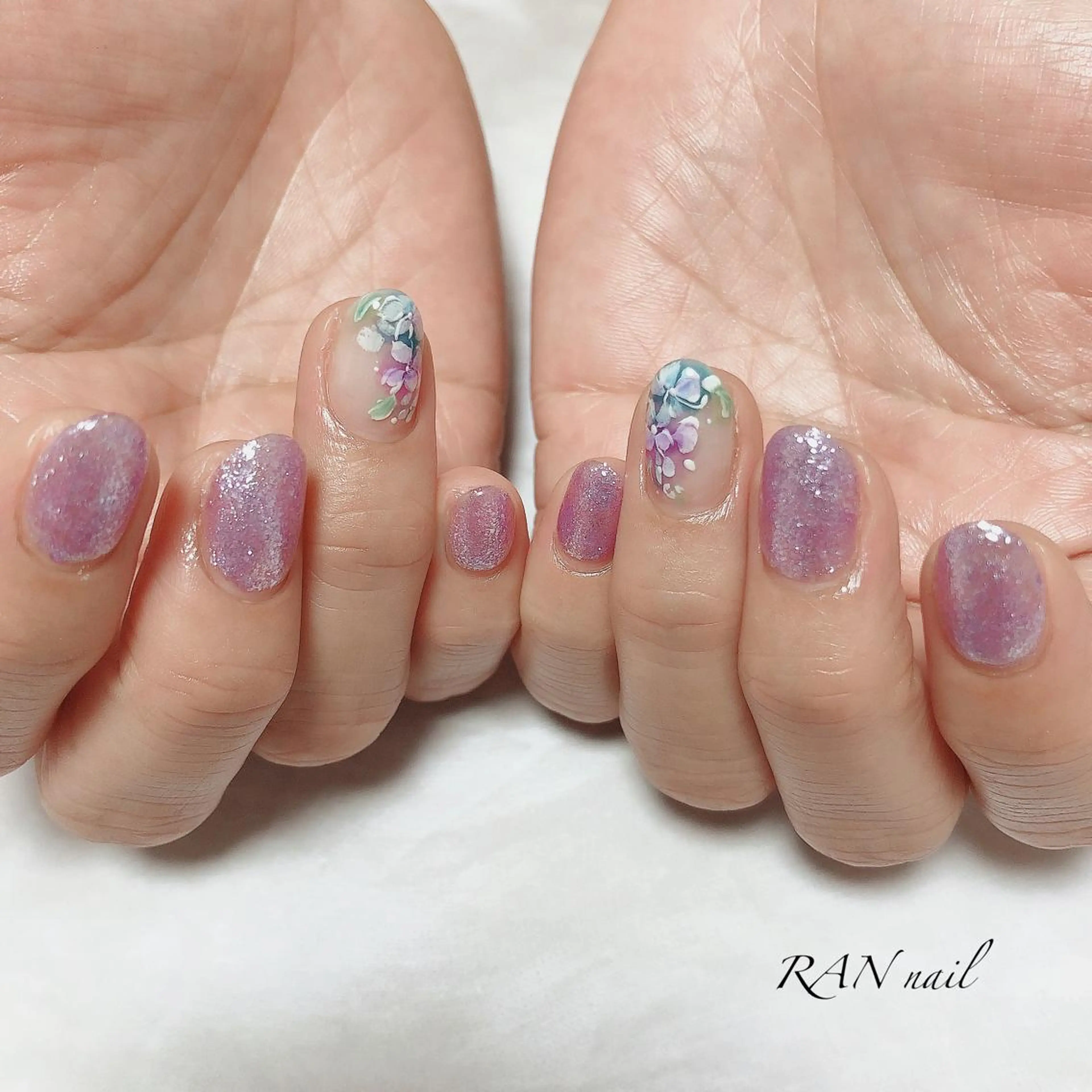 ネイル ジェルネイル オフィスネイル パープル 夏ネイル ハンドネイル フットネイル RAN nail 〜ランネイル〜所属・RAN nailのネイルデザイン
