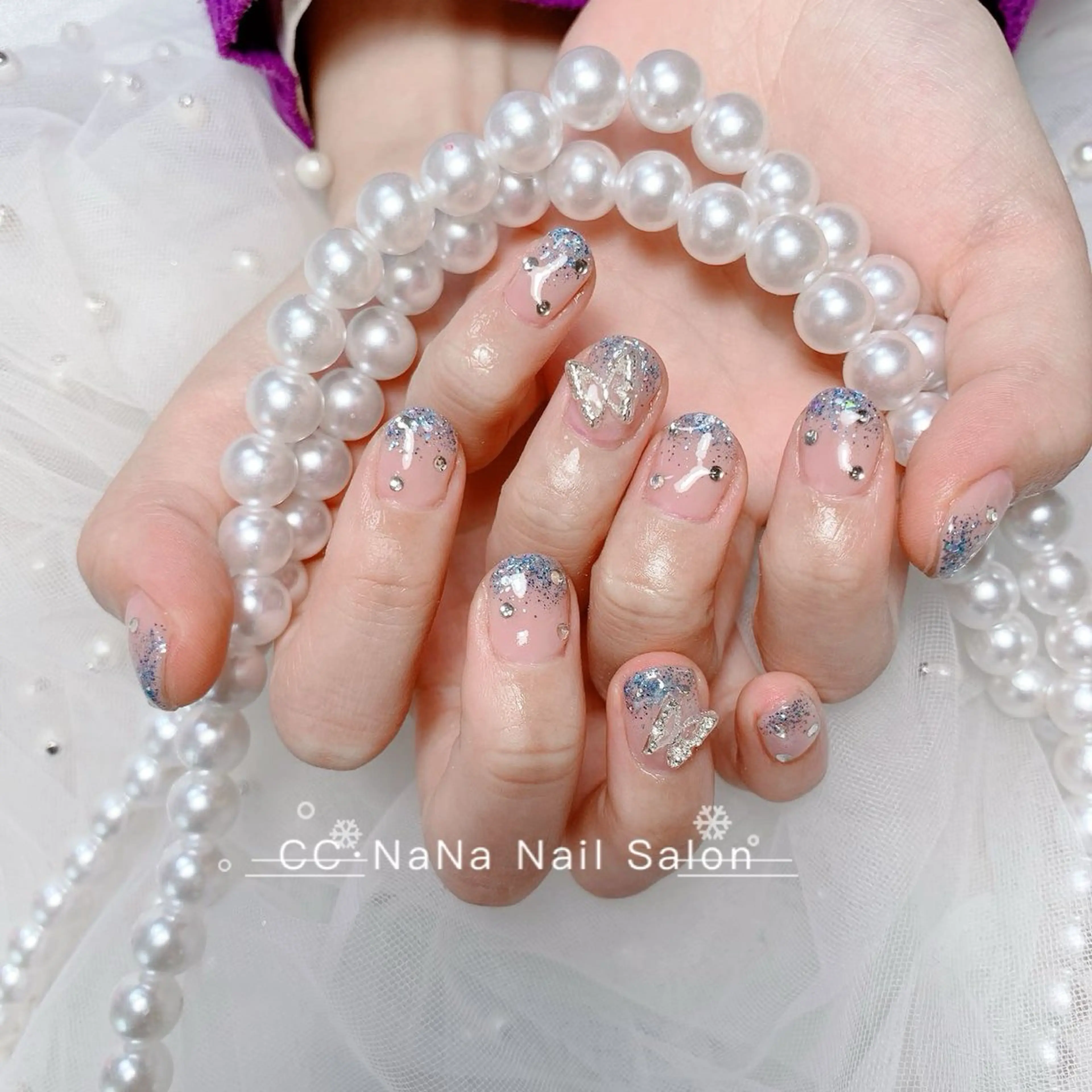 ネイル チークネイル フラッシュネイル ハート キラキラネイル 韓国ネイル ハンドネイル 💎CC・NaNa 韓国風ネイル🌙Cのネイルデザイン