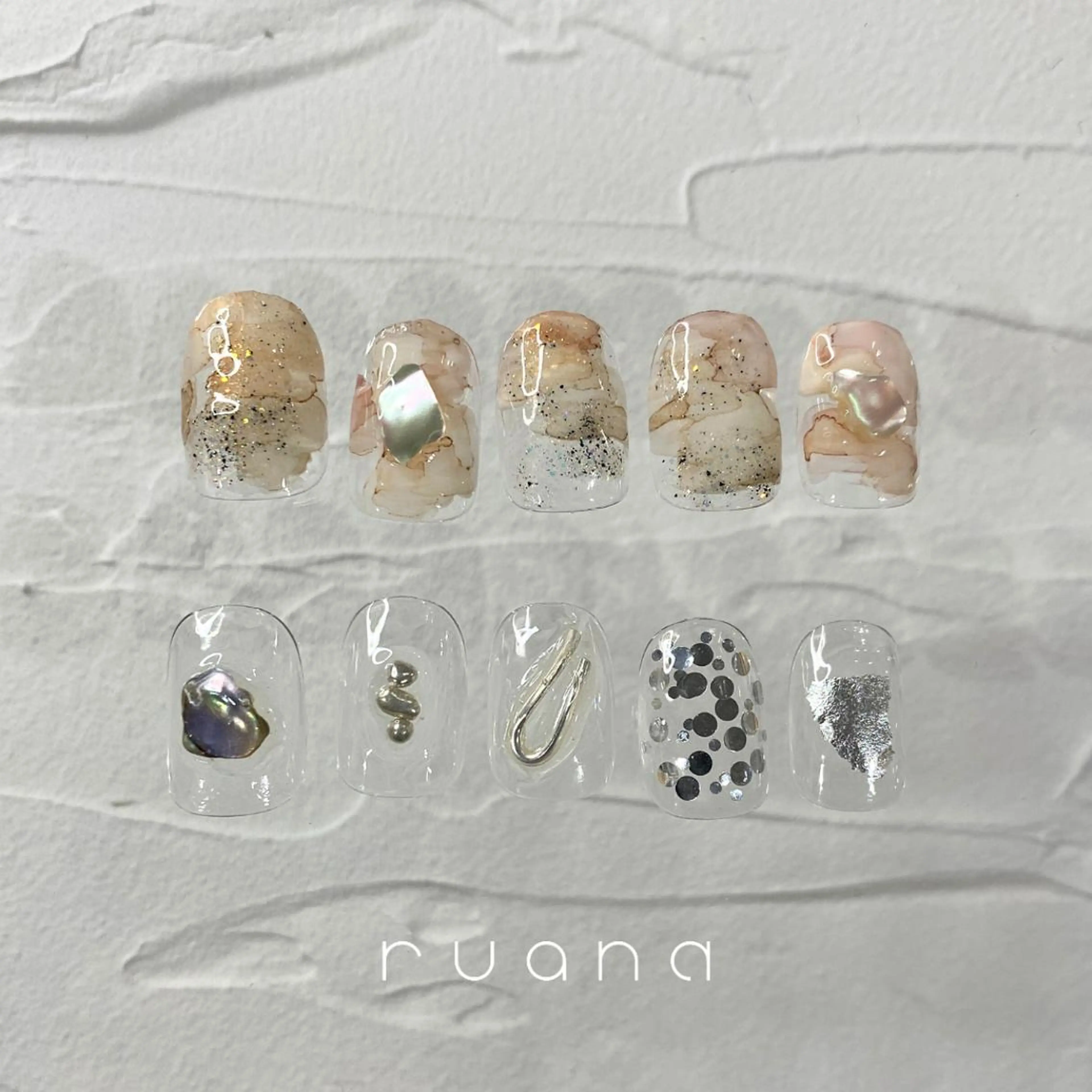 ネイル ニュアンスネイル🧡 rionaのネイルデザイン