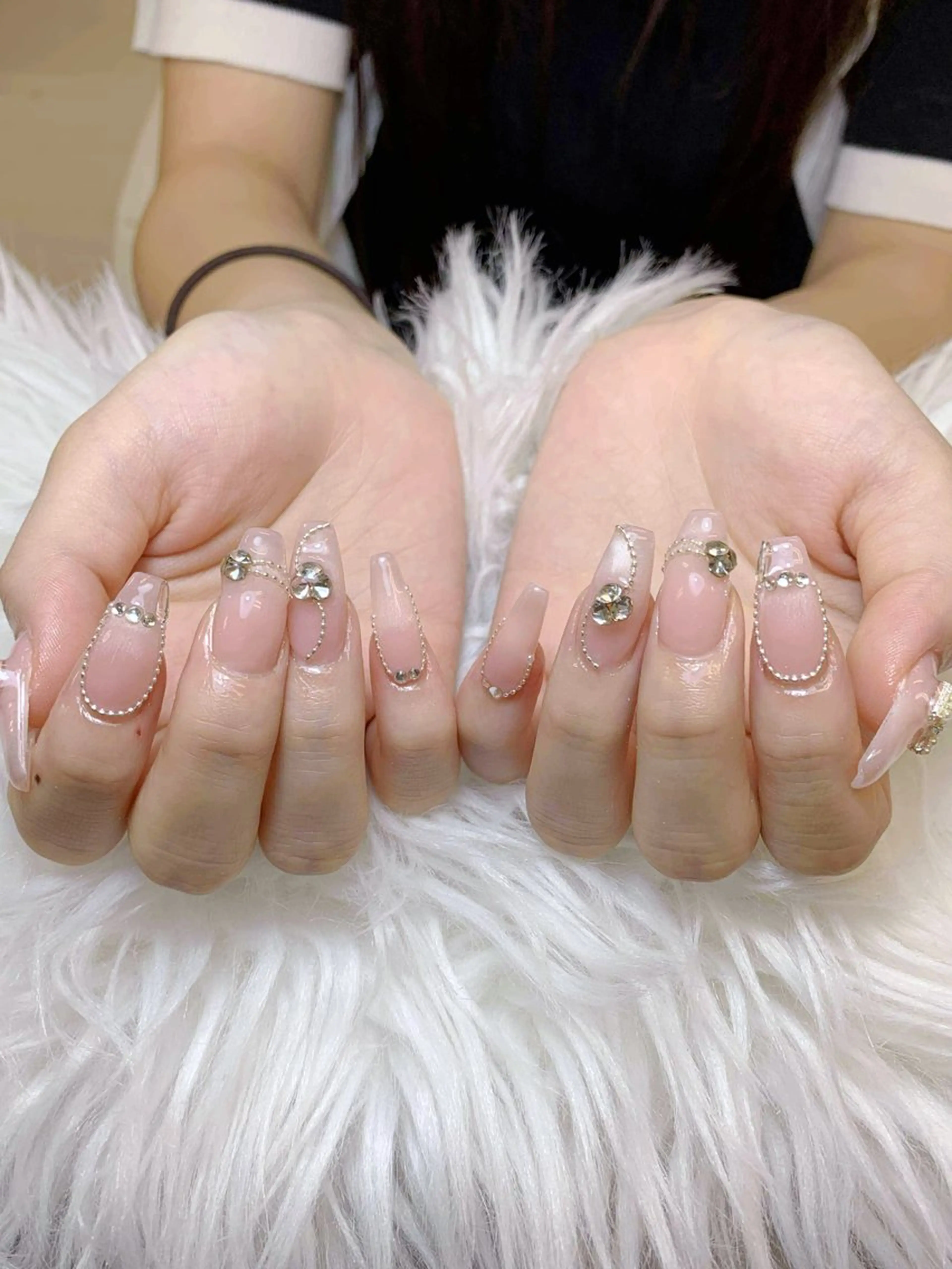 ネイル ハンドネイル ハンドケア Anh Nail 歌舞伎町のネイルデザイン