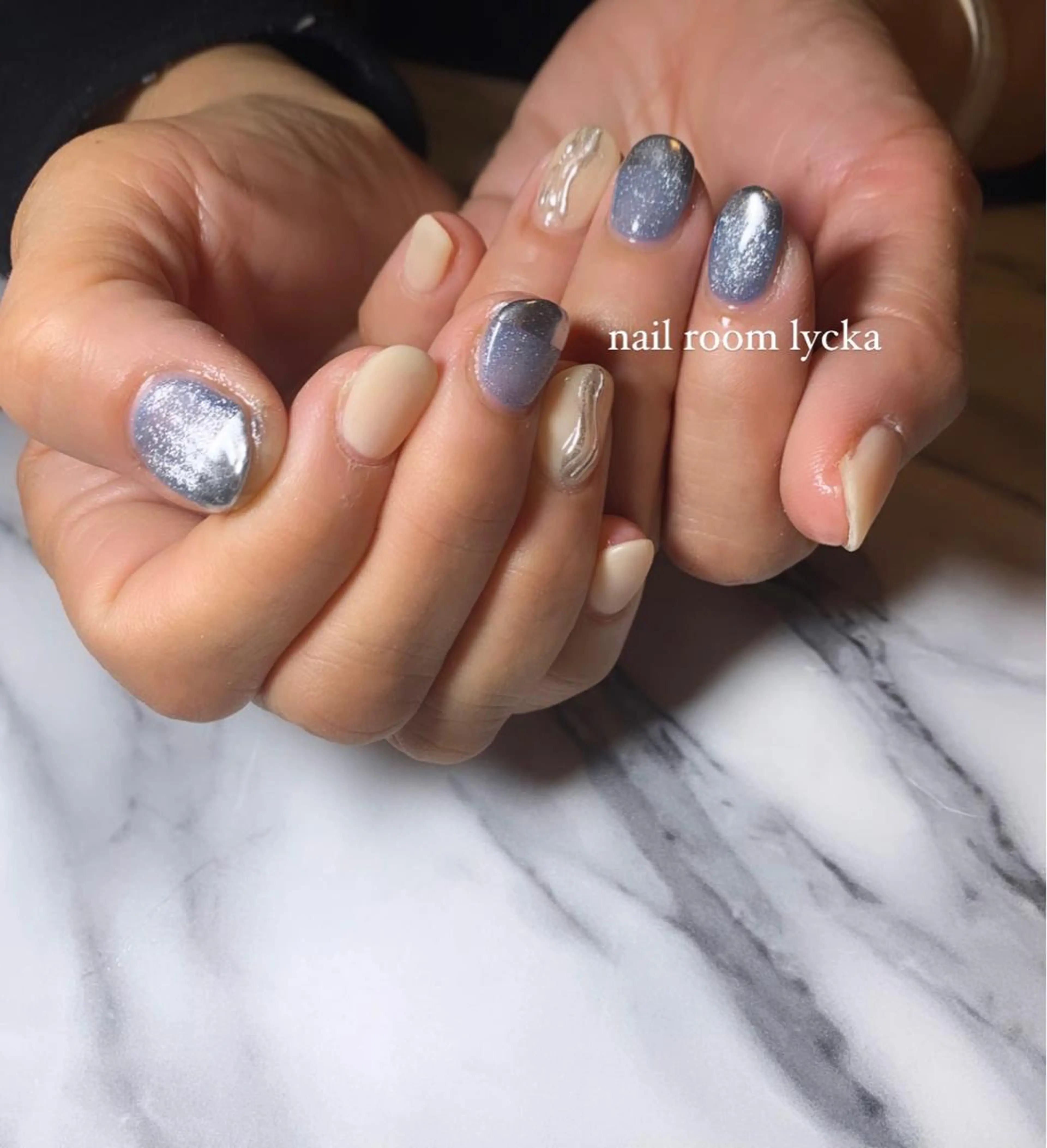 ネイル ﾈｲﾙﾙｰﾑﾘｯｶ 𝐦𝐚𝐲𝐮のネイルデザイン