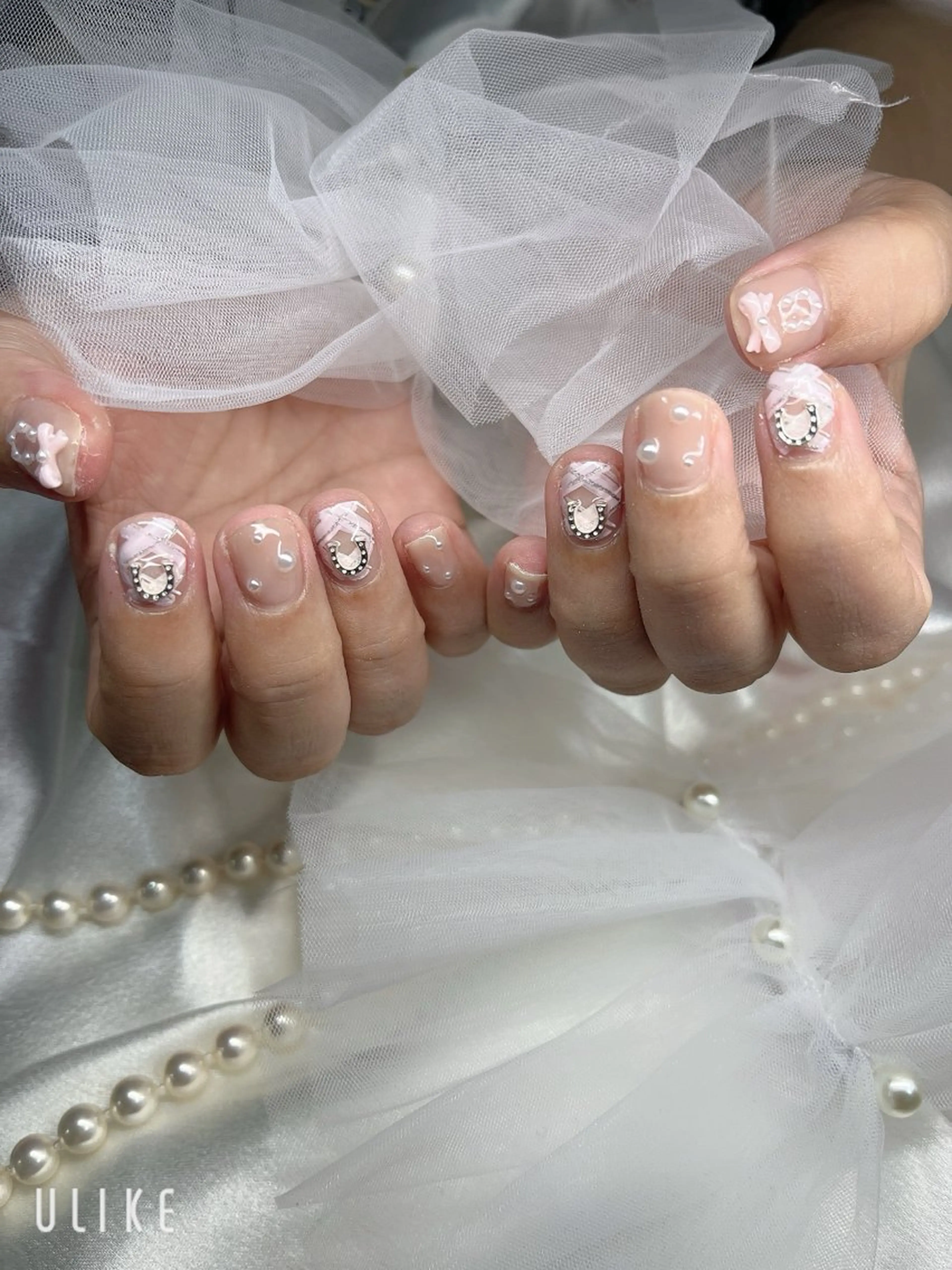 ネイル ハンドネイル YOLO NAILのネイルデザイン