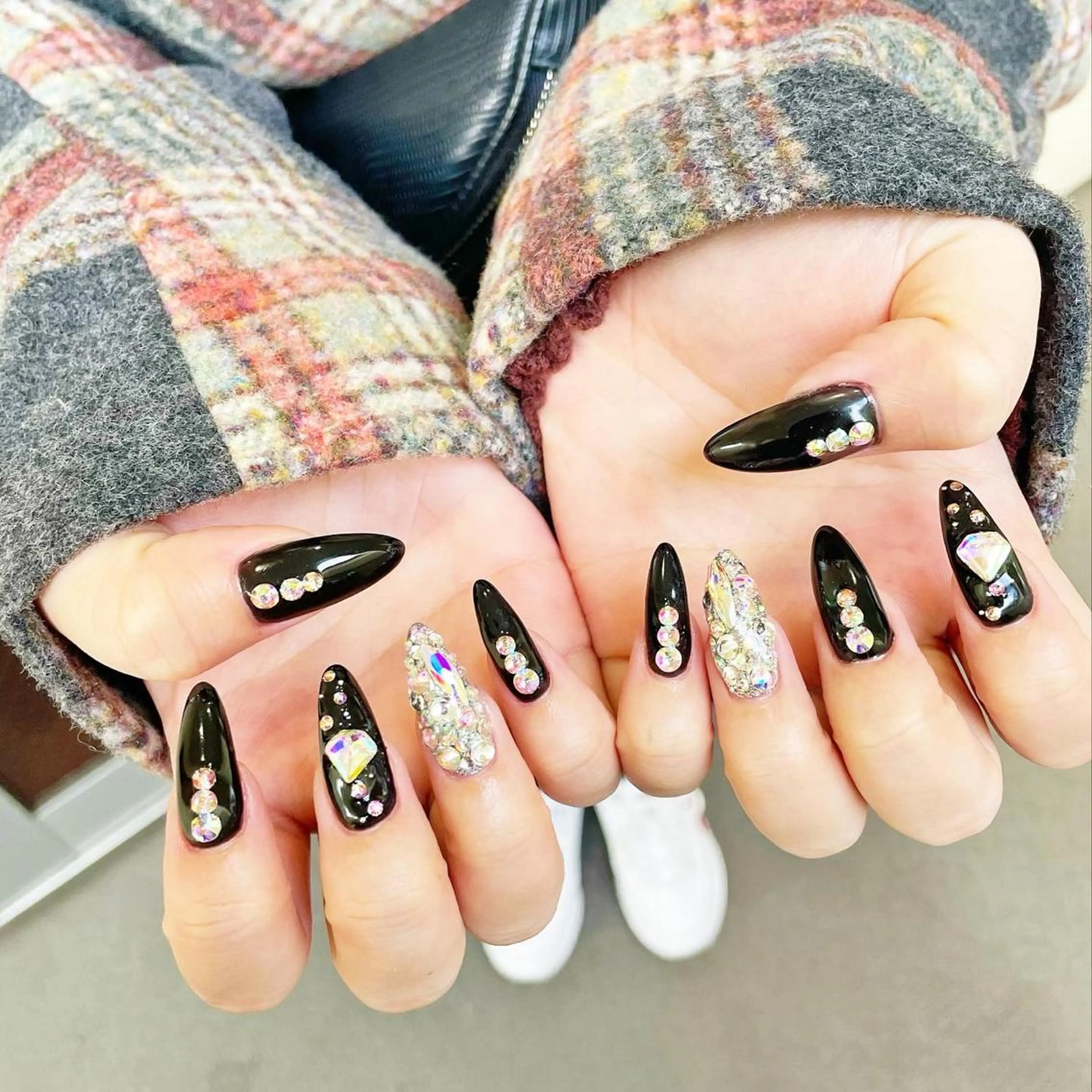 ネイル amour所属・amour ERIKAのマツエク・マツパデザイン