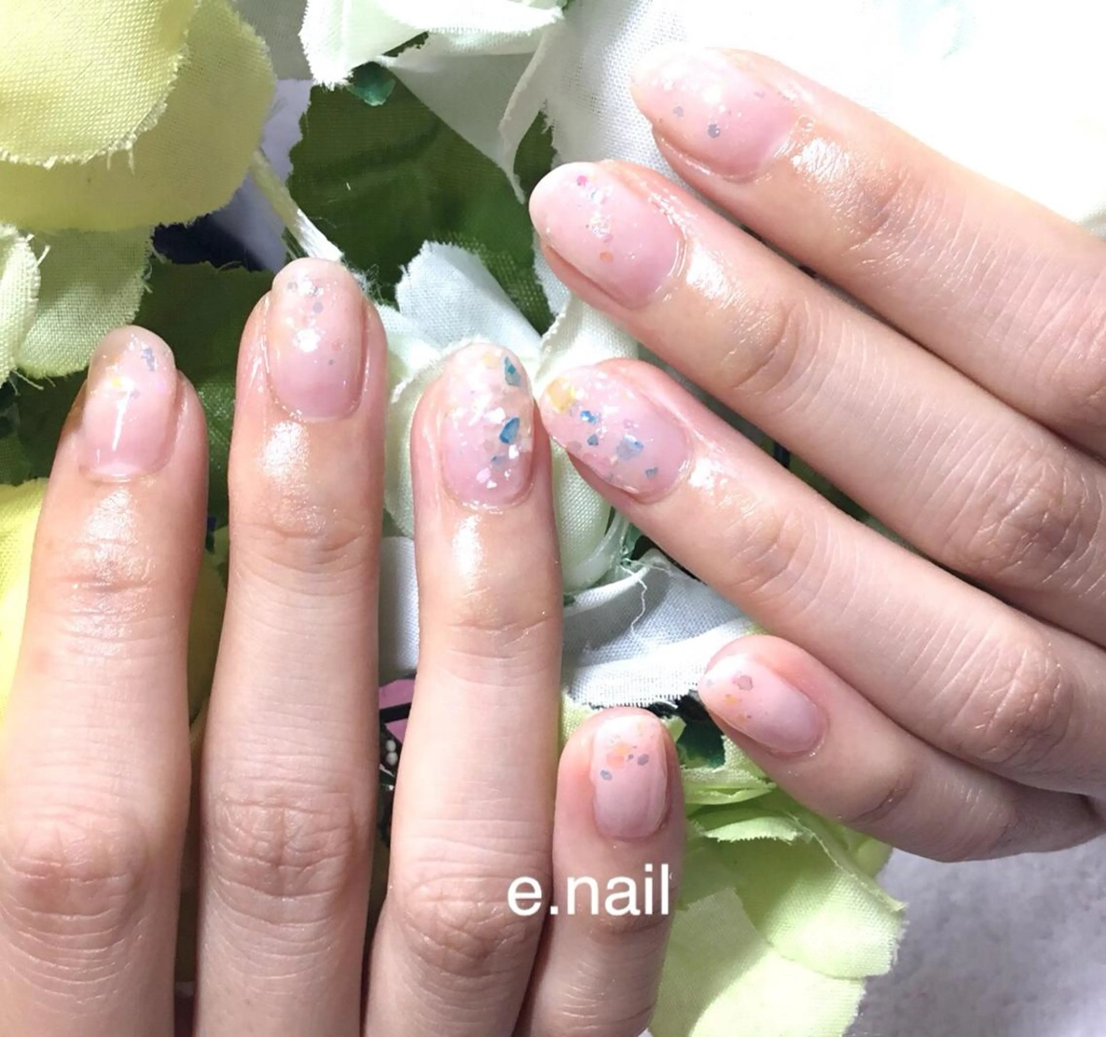 ネイル e.nail所属・和賀井 恵理のネイルデザイン