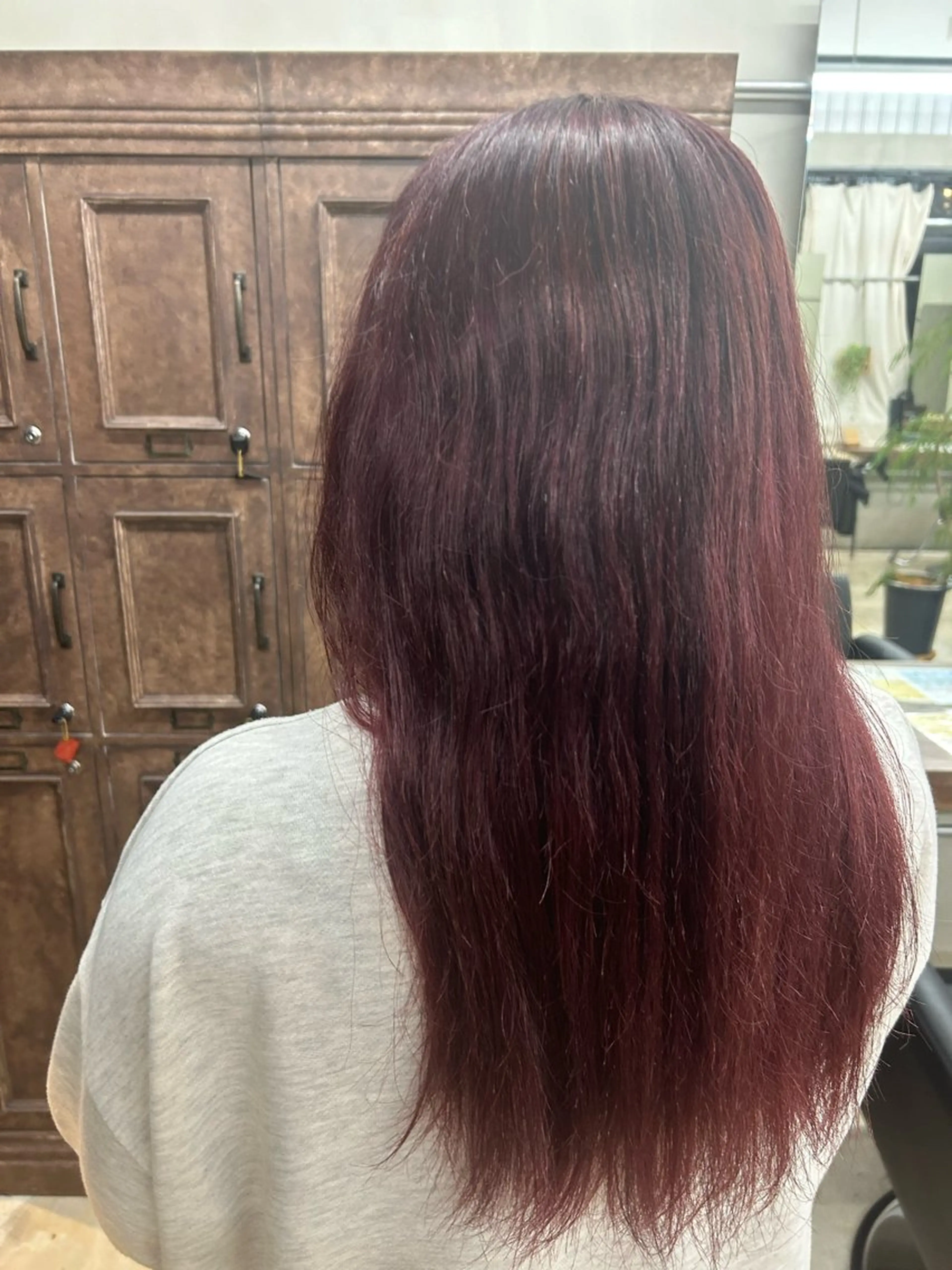 ロング オリーブ/ ナカミネアキナのヘアスタイル