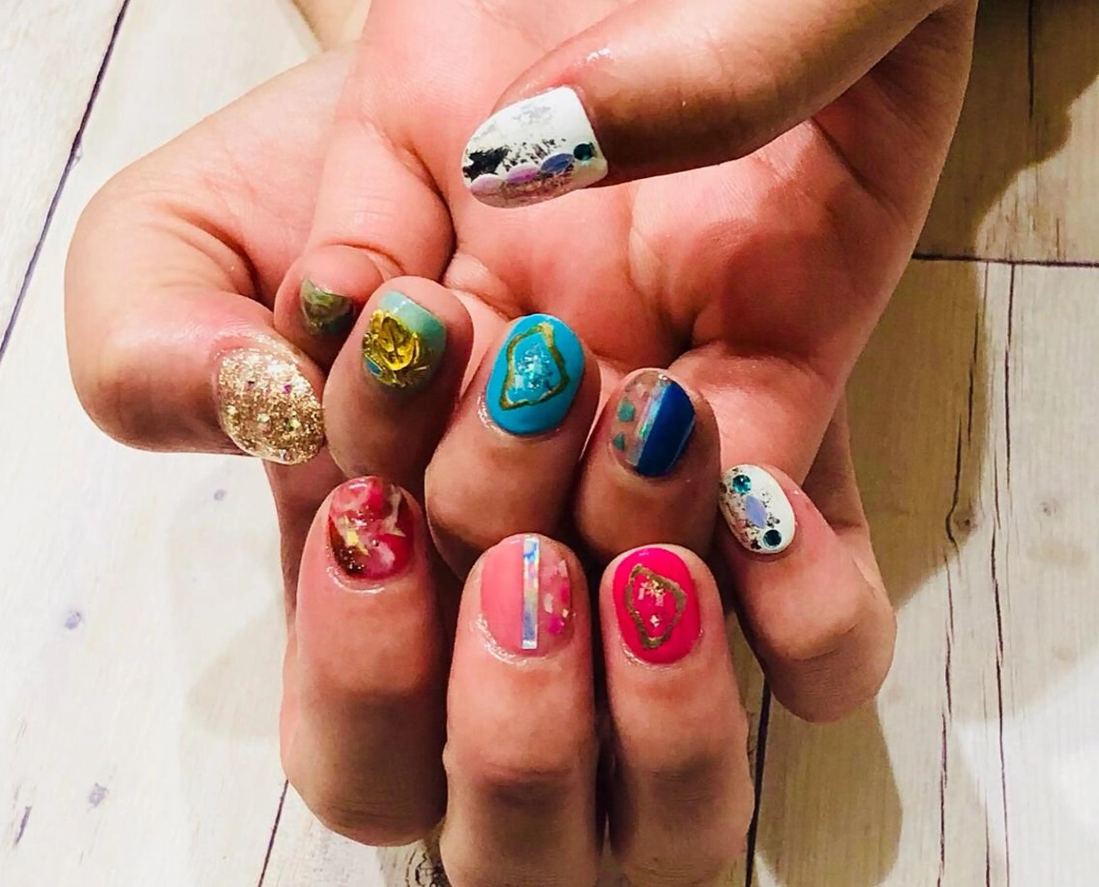 ネイル 堀池 淳子のネイルデザイン