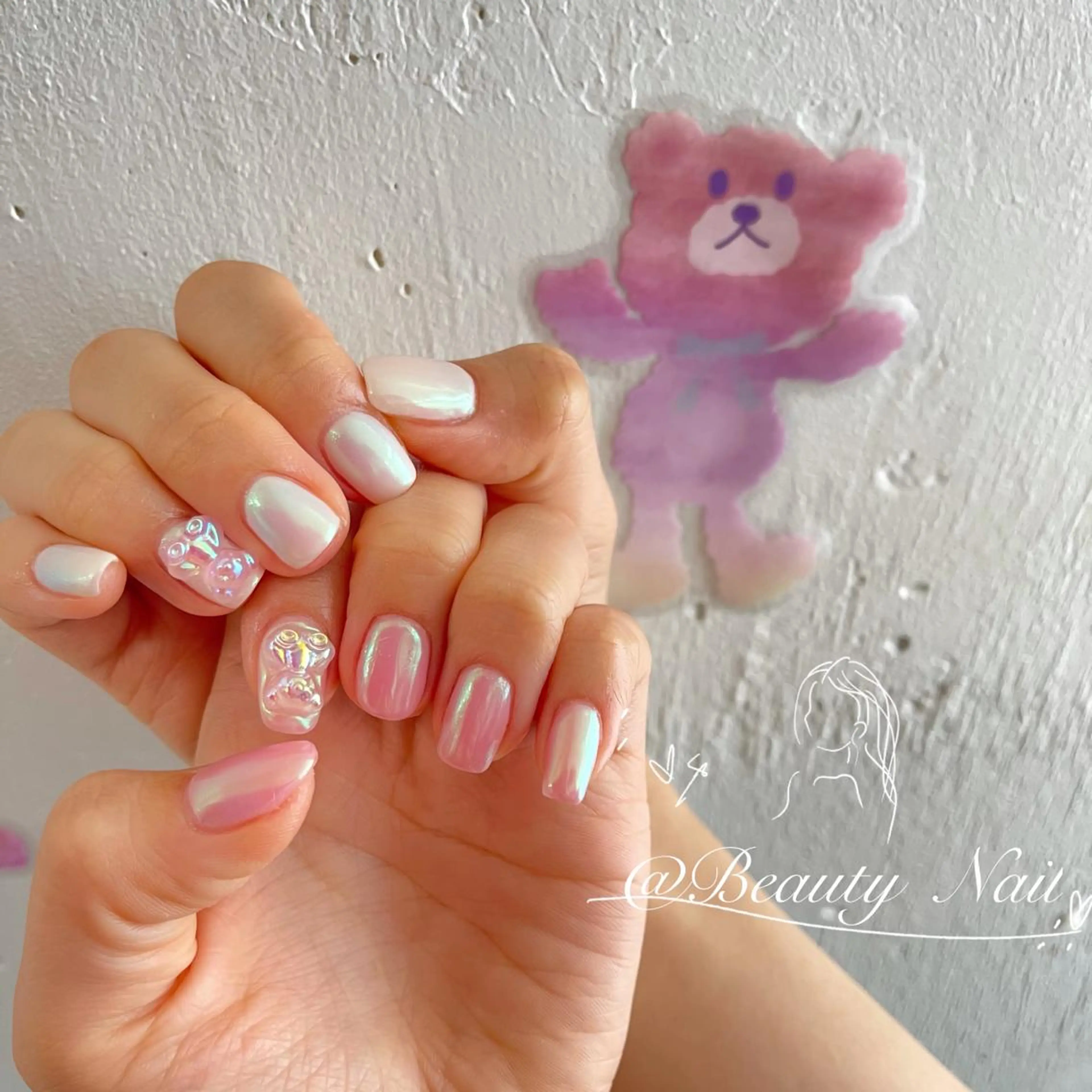 ネイル Moonstone Salon所属・Moonstone Salonのネイルデザイン