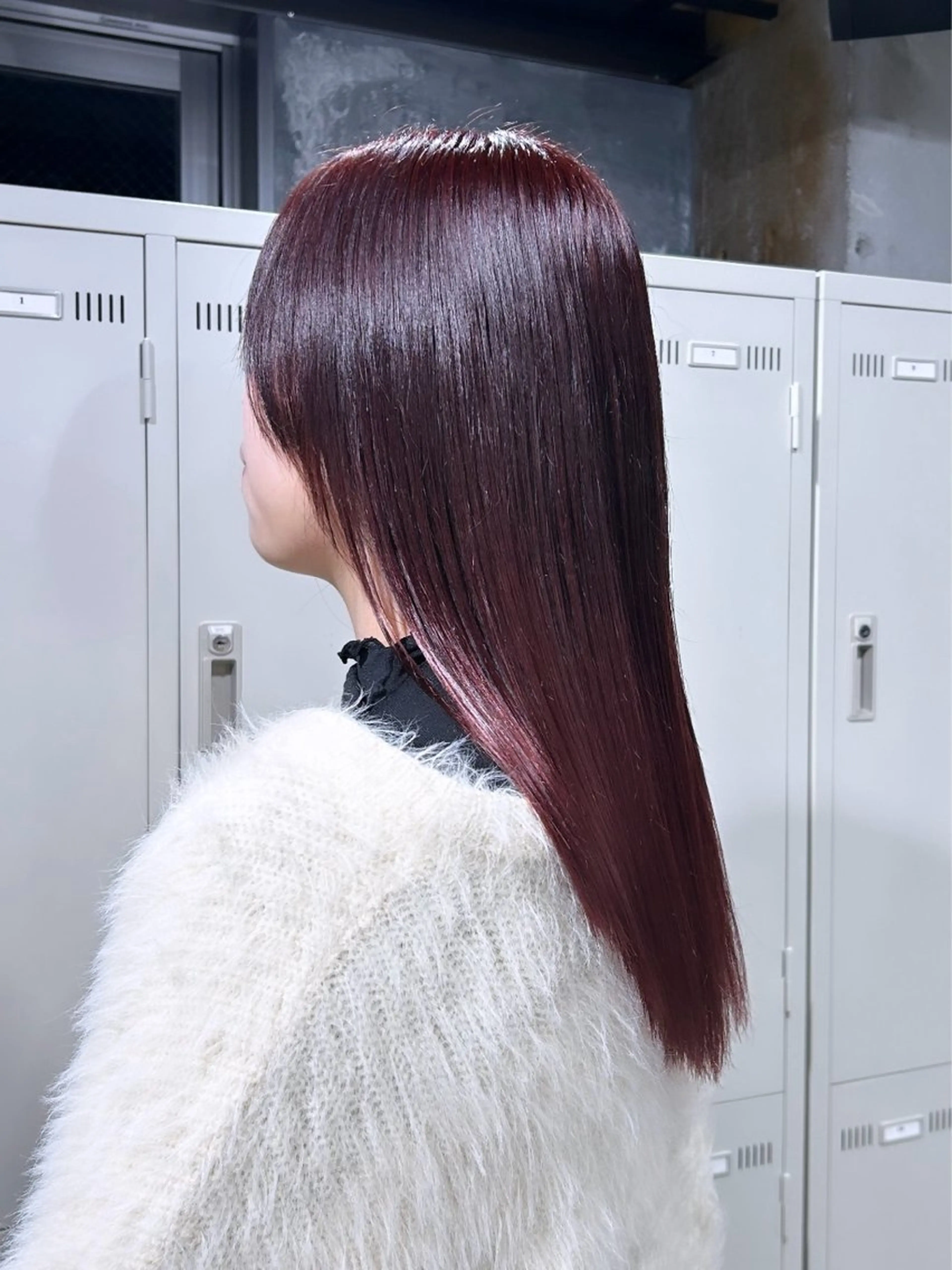 ミディアム IS所属・横浜美容室/透明感 カラー/レイヤーのヘアスタイル