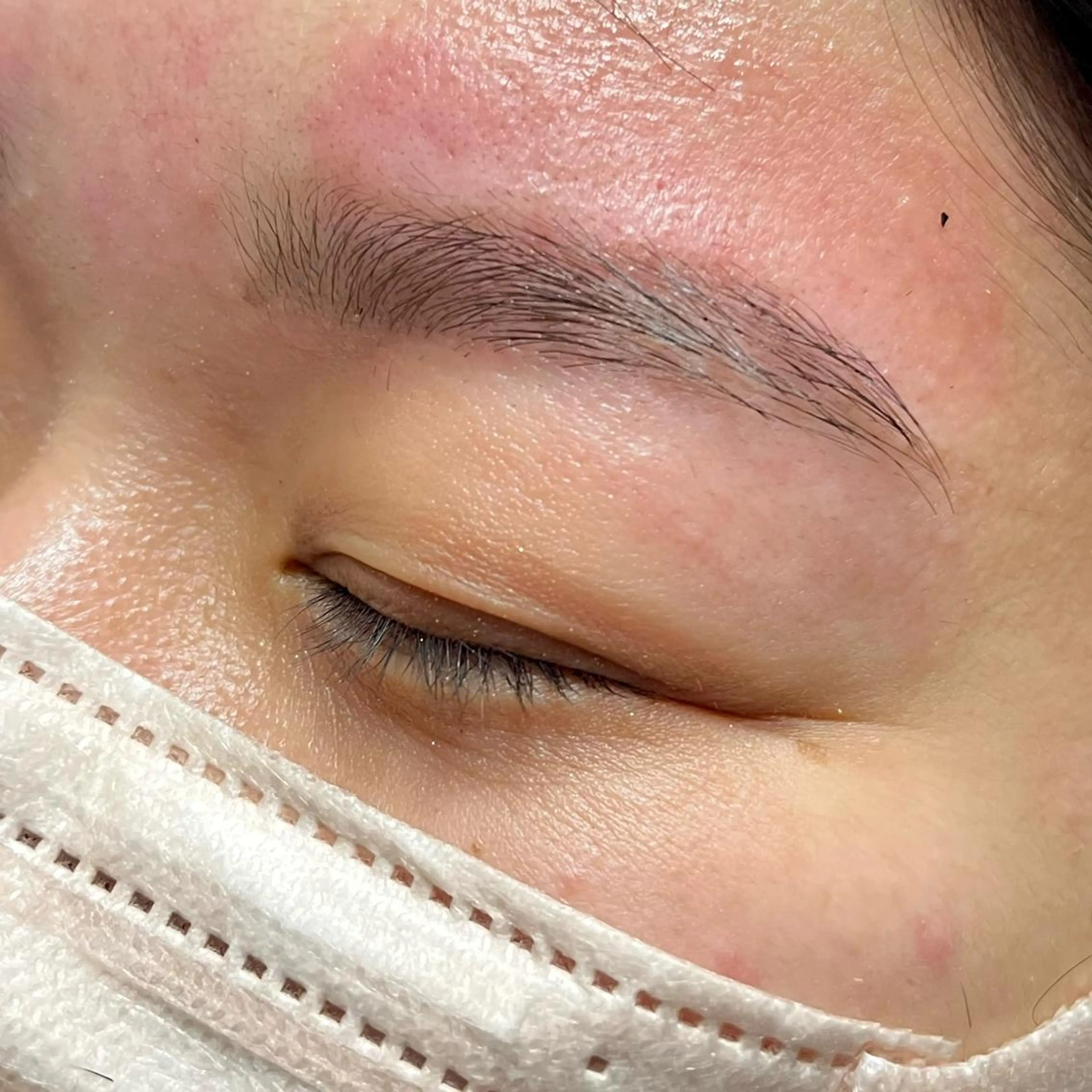 アイブロウ MIMI RUSH 安城 jubilee店所属・鍋田 彩歌のマツエク・マツパデザイン