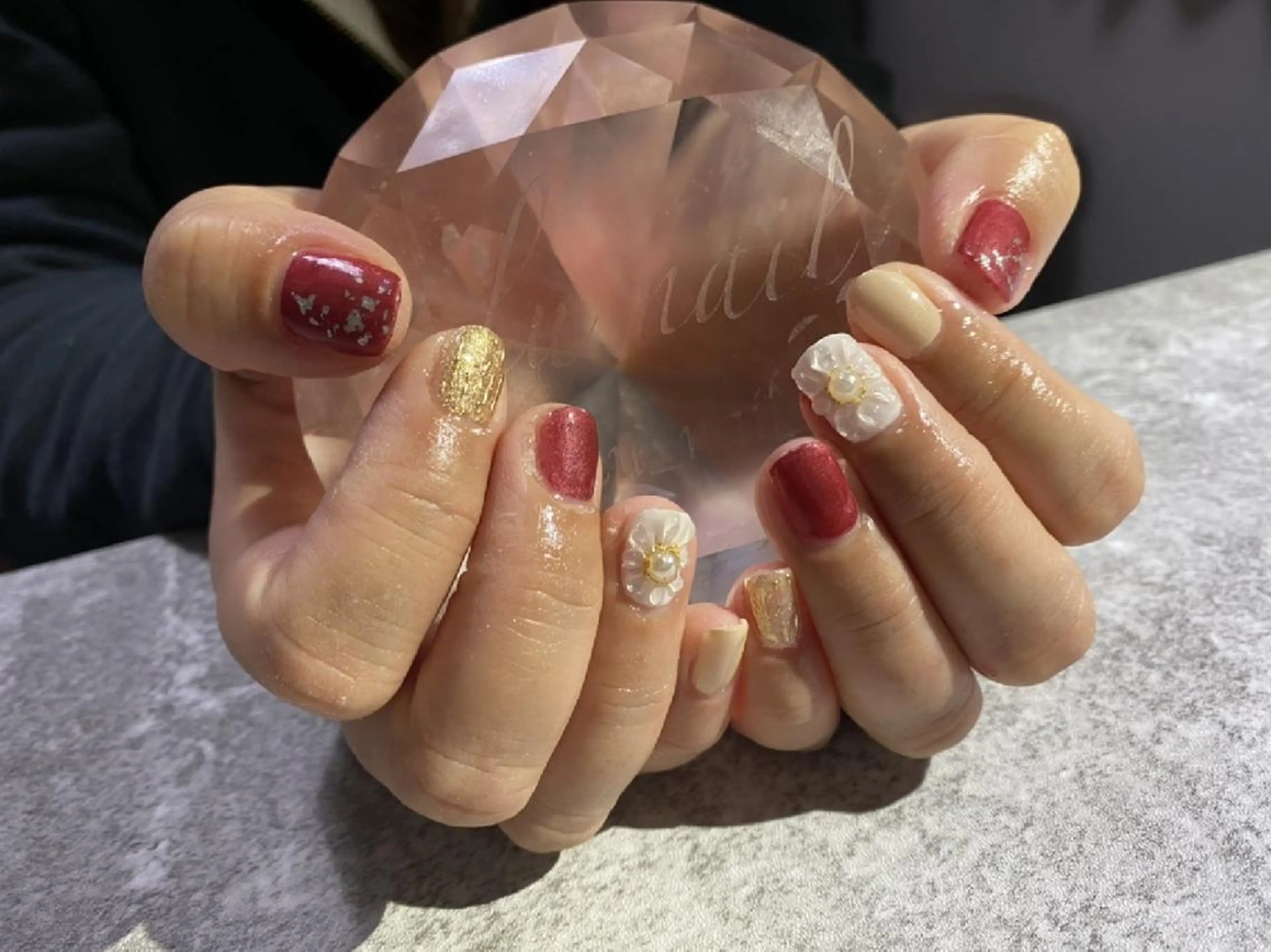 ネイル ボルドー 持ち込み ぷっくりネイル 佐野 愛美のエステ・リラクイメージ