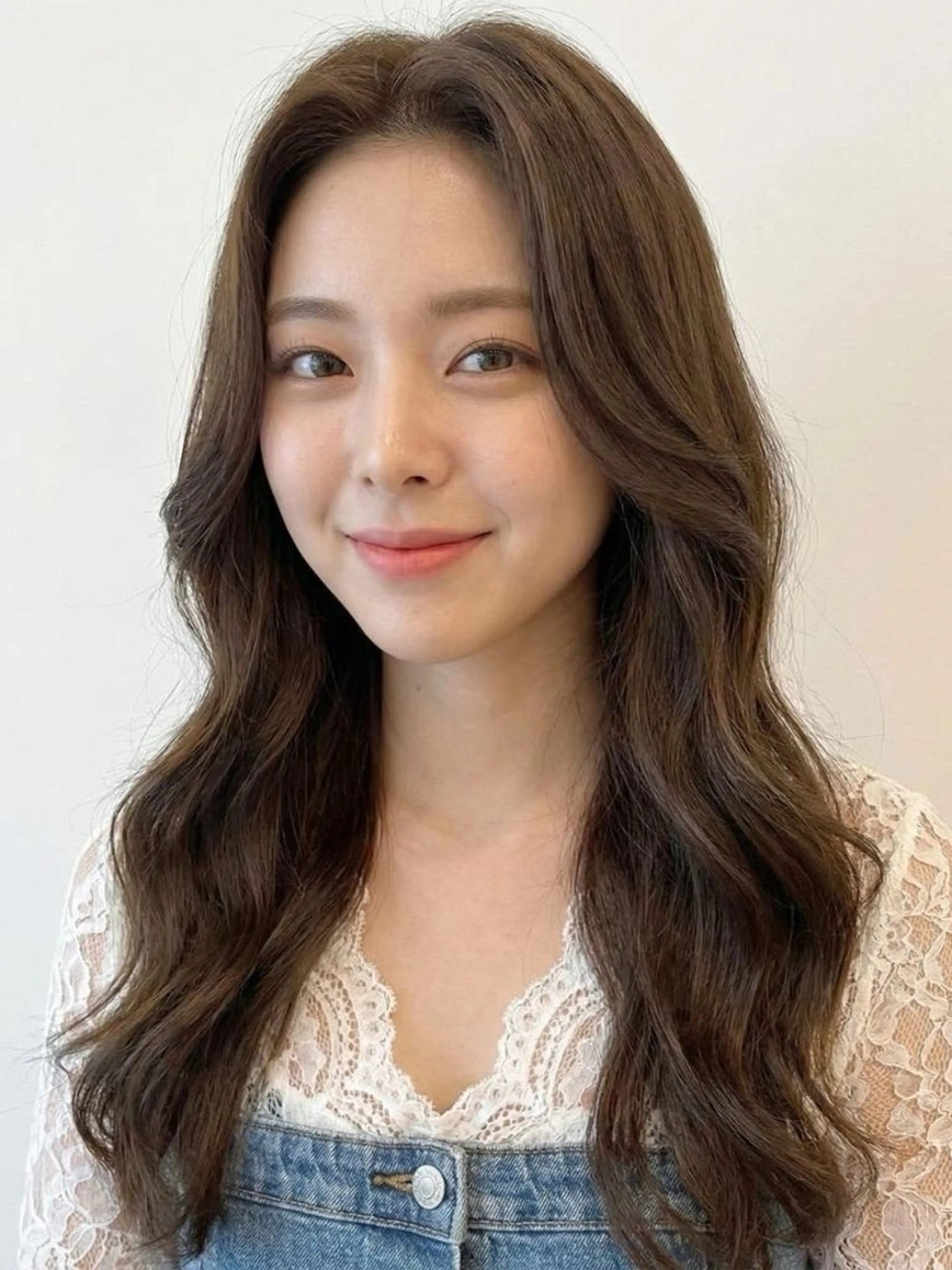 ロング ☁️透明感カラー× レイヤー ☁️ノアのヘアスタイル