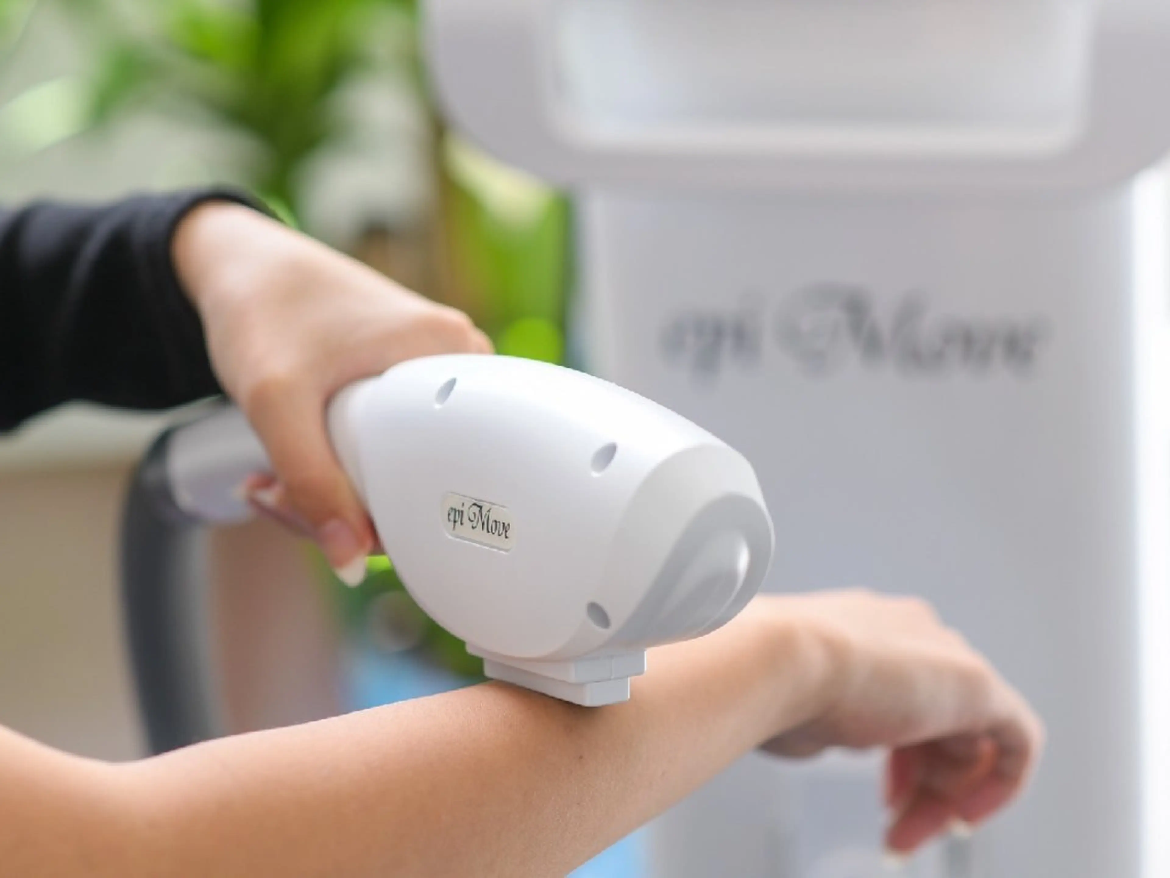 《ワキ･ヒゲ･腕など1部位以上にオススメ◎》セルフ脱毛やり放題！【10分】の写真