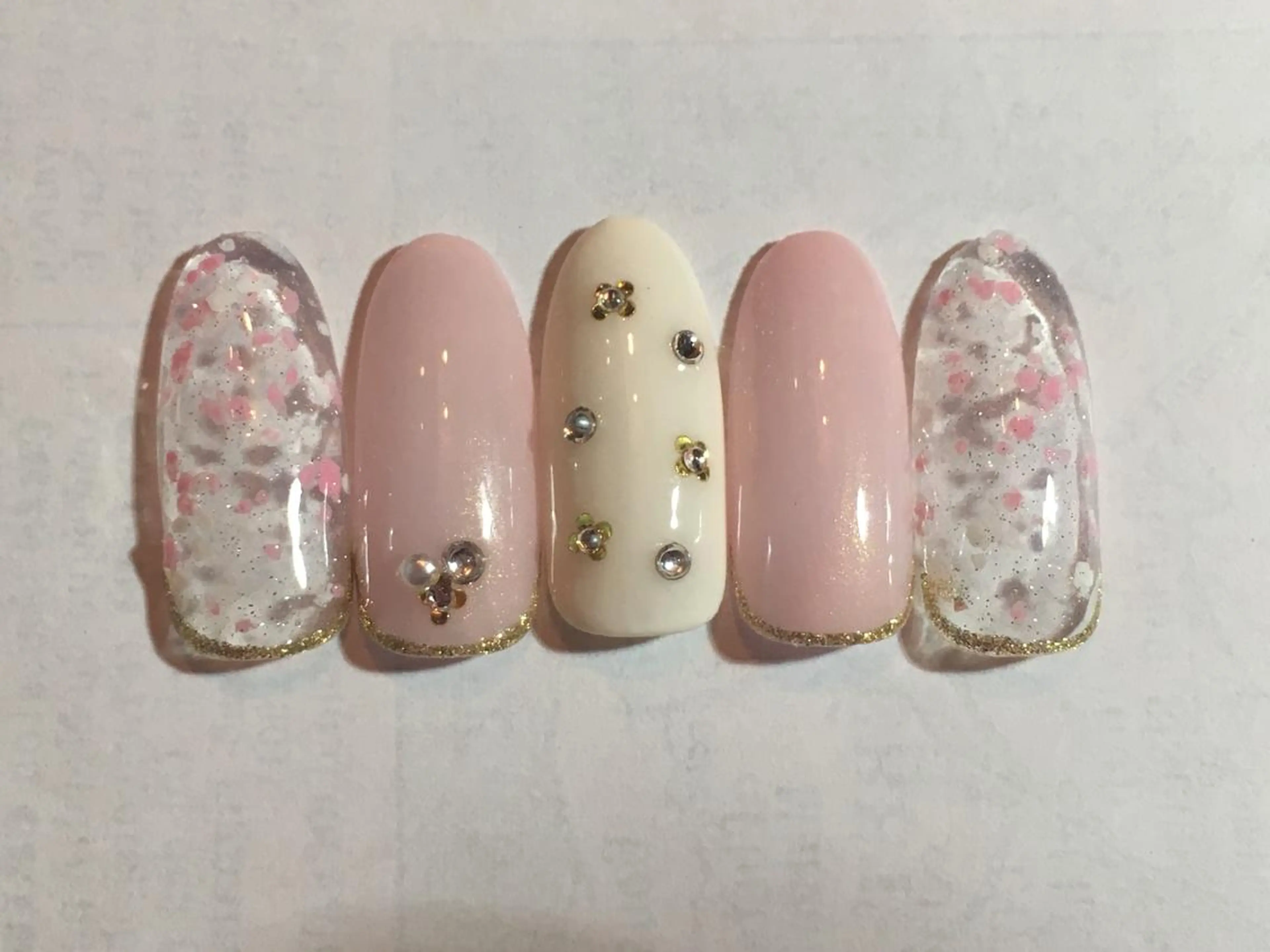 ネイル 古川 里美のネイルデザイン