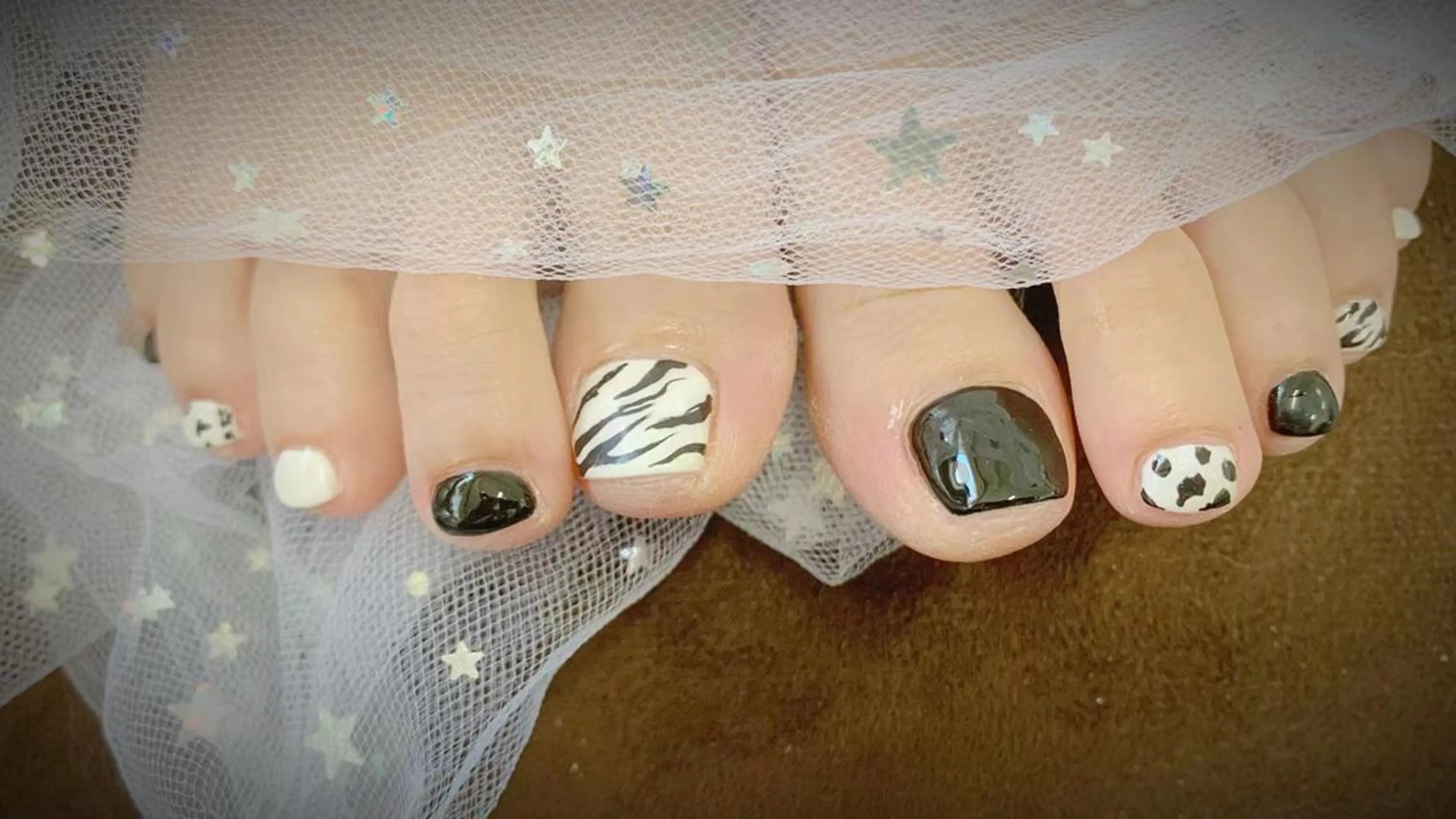 ネイル へぜリヒ ·もものネイルデザイン