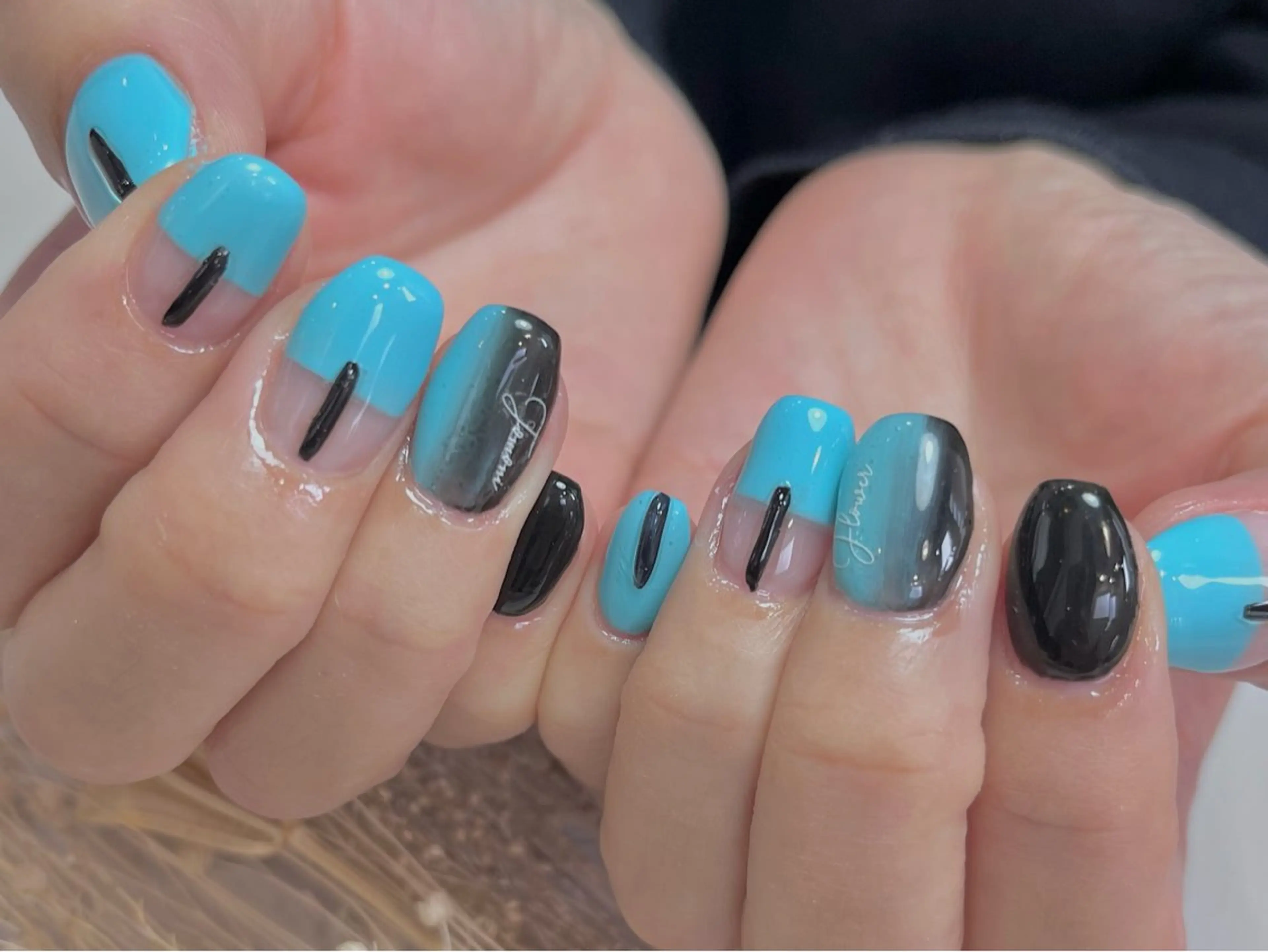 ネイル Queen nail所属・QUEENＮA IＬ JR寺田町1分のネイルデザイン