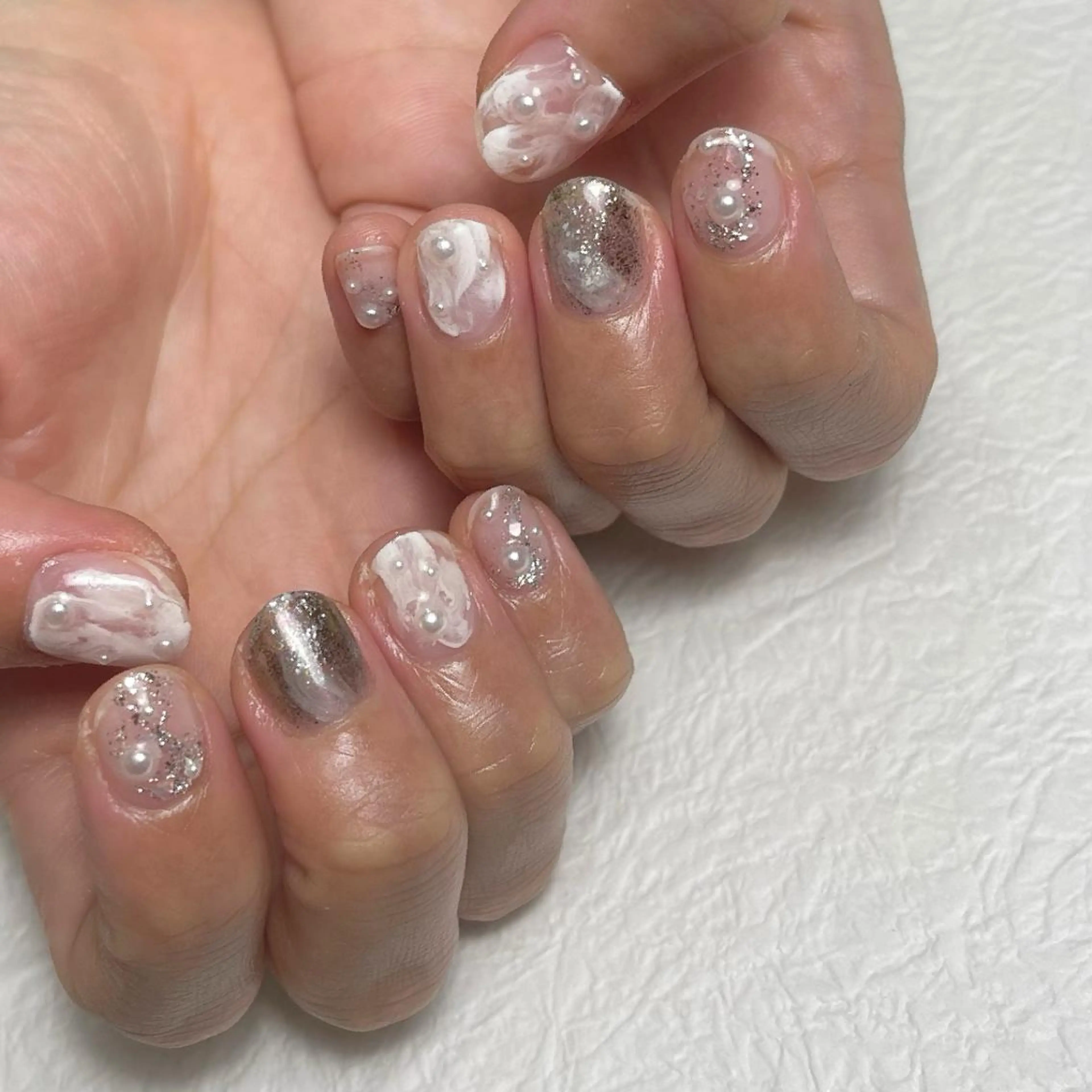 ネイル アートネイル ジェルネイル キラキラネイル ミラーネイル ニュアンスネイル Y nail なんば堀江店のネイルデザイン