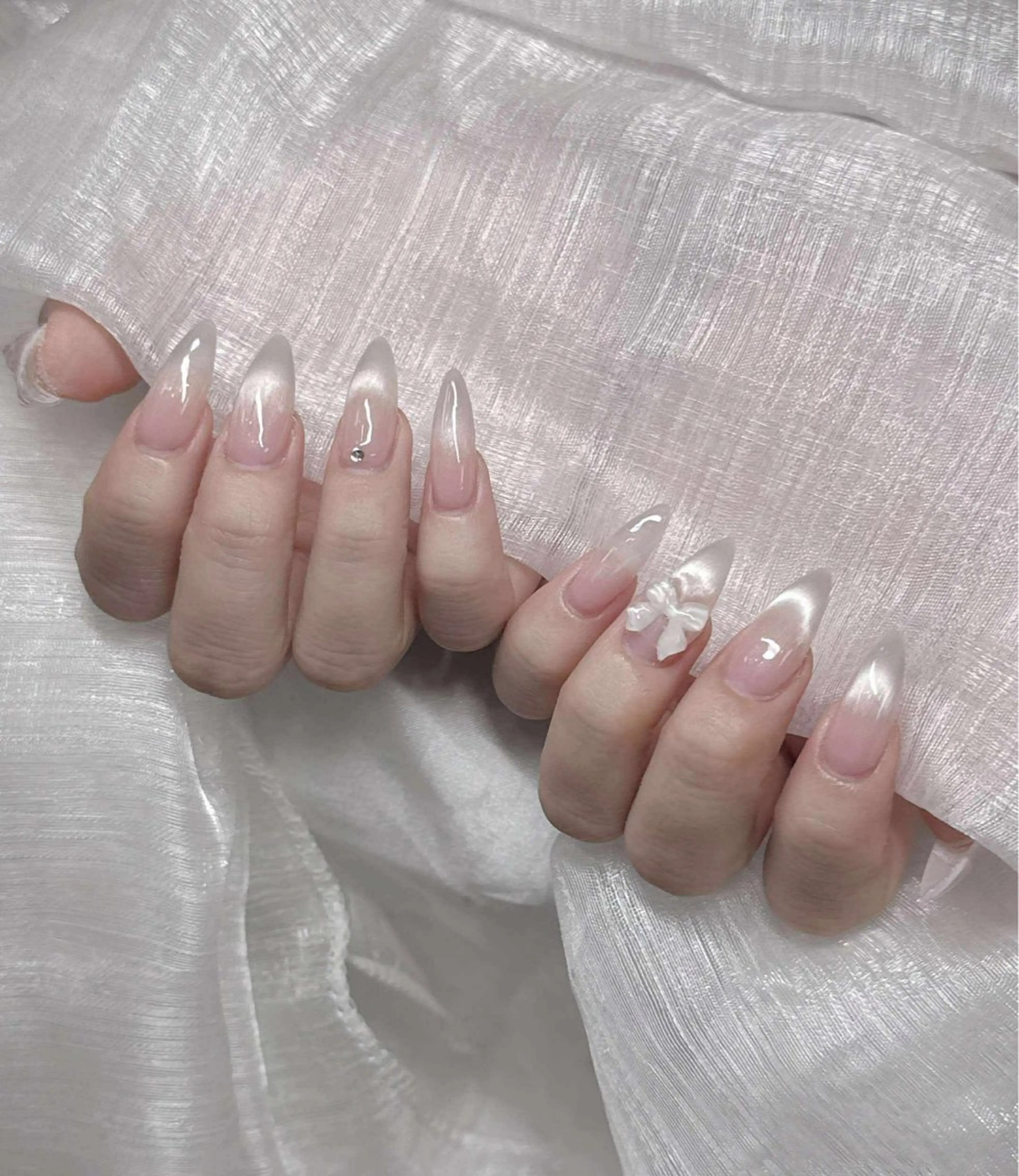 ネイル ハンドネイル Lee Nailsのネイルデザイン