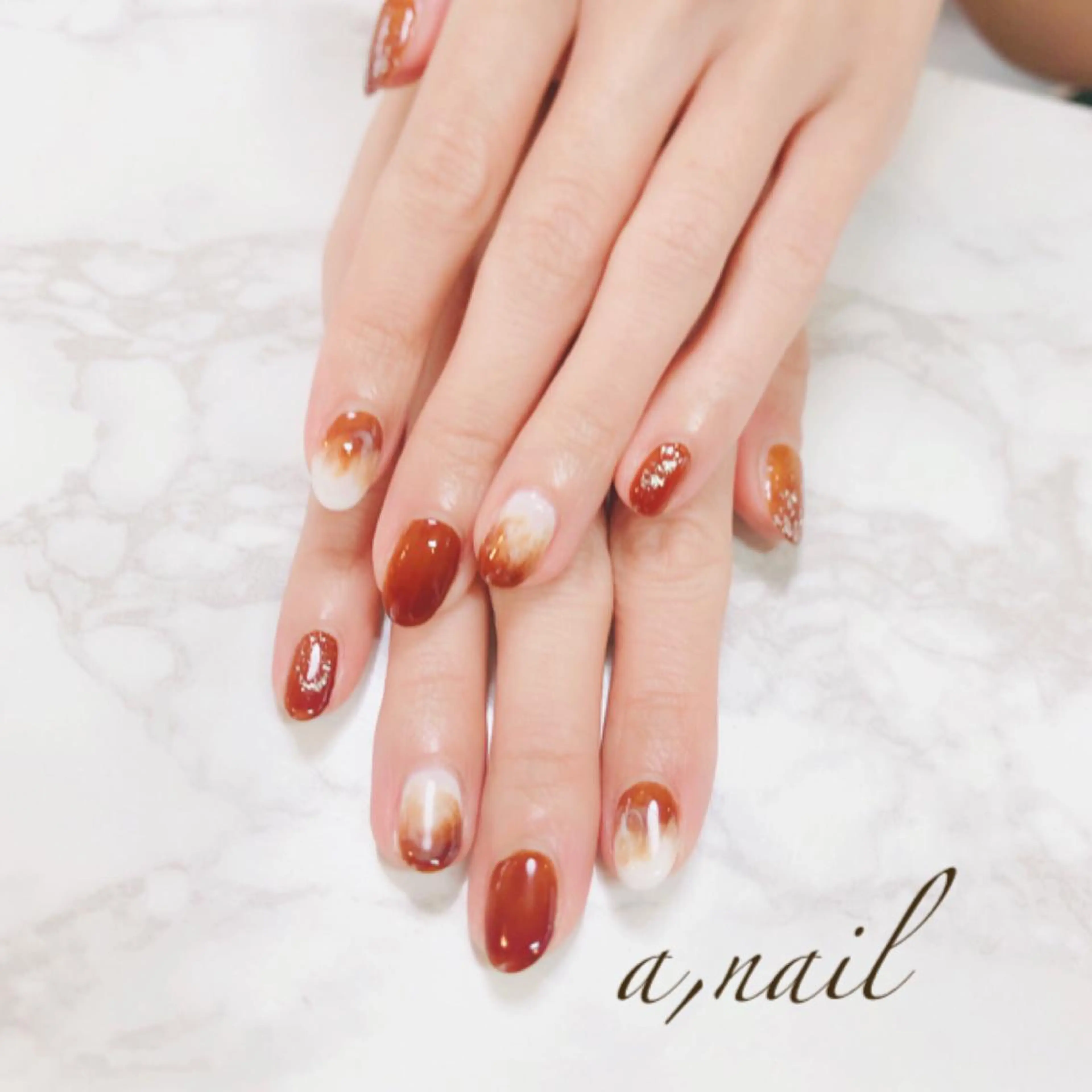 ネイル フットネイル ジェルネイル グラデーション ラメ(グリッター) ワンカラーネイル ハンドネイル ネイルサロン エーネイルのネイルデザイン