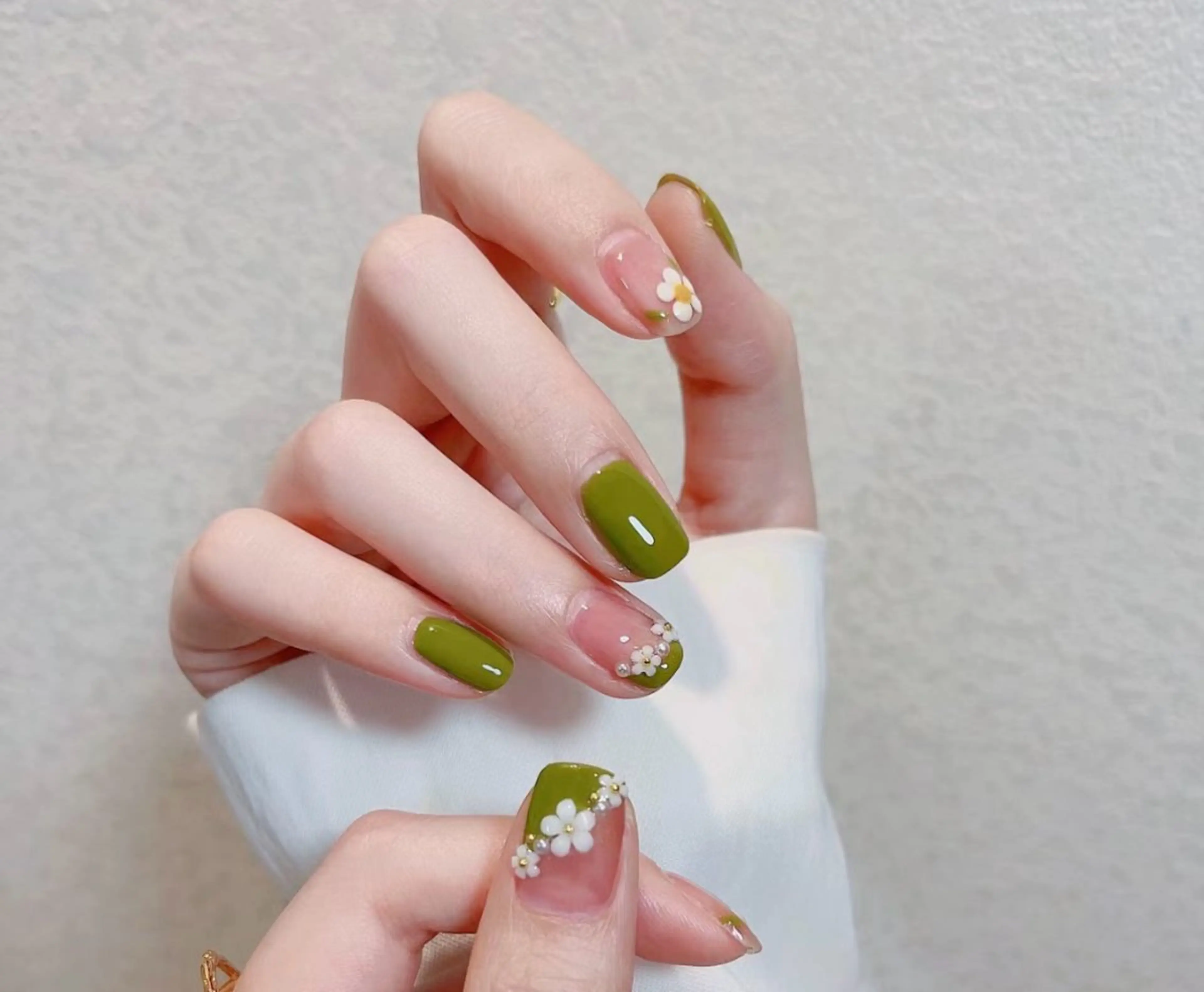 ネイル 💅E•U•B NAIL🌹所属・横浜市中区曙町 ネイルE·U·Bのネイルデザイン