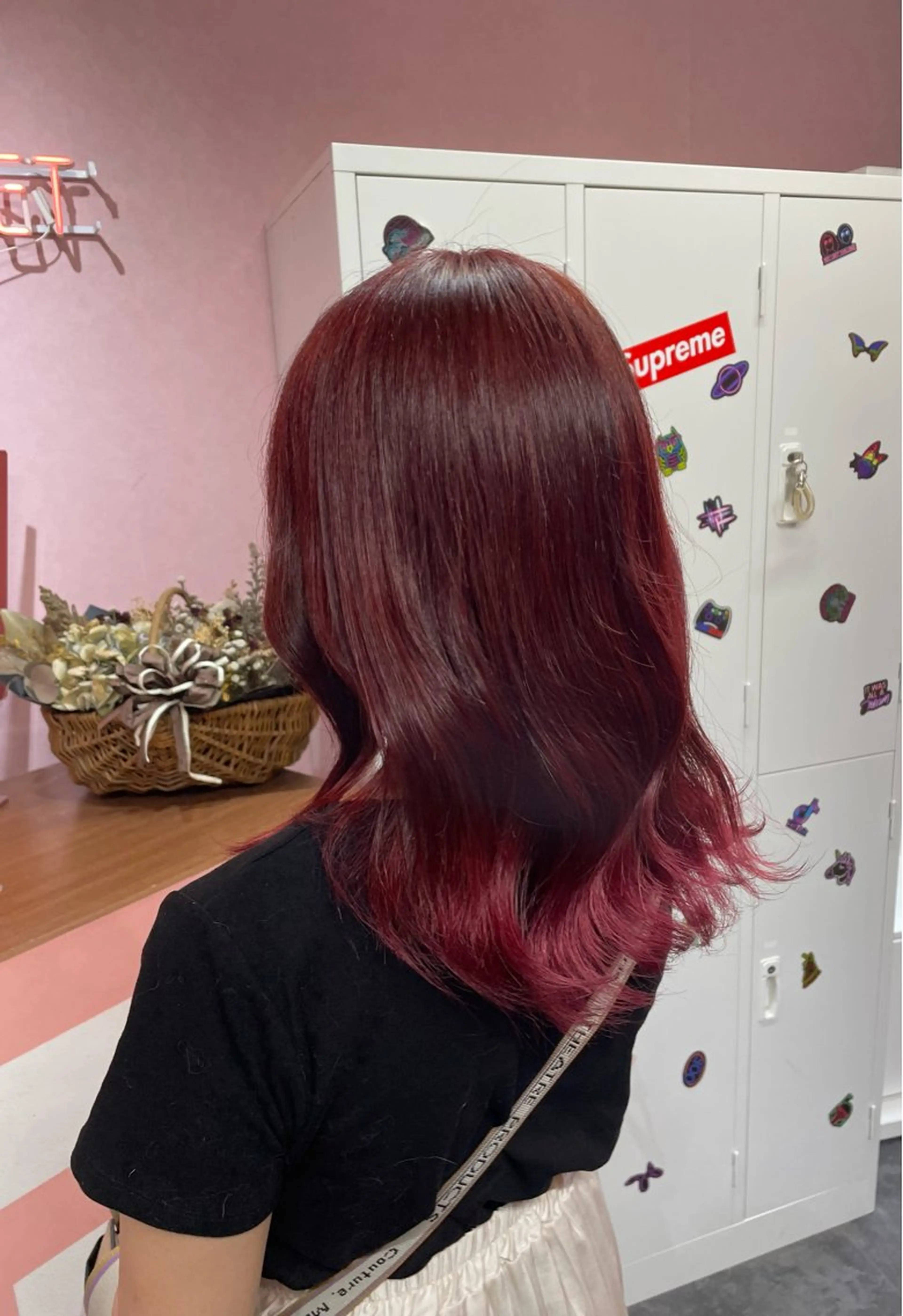 セミロング カラー ボルドーカラー ヘアカラー ハイトーン/ブリーチ /hikaruのヘアスタイル