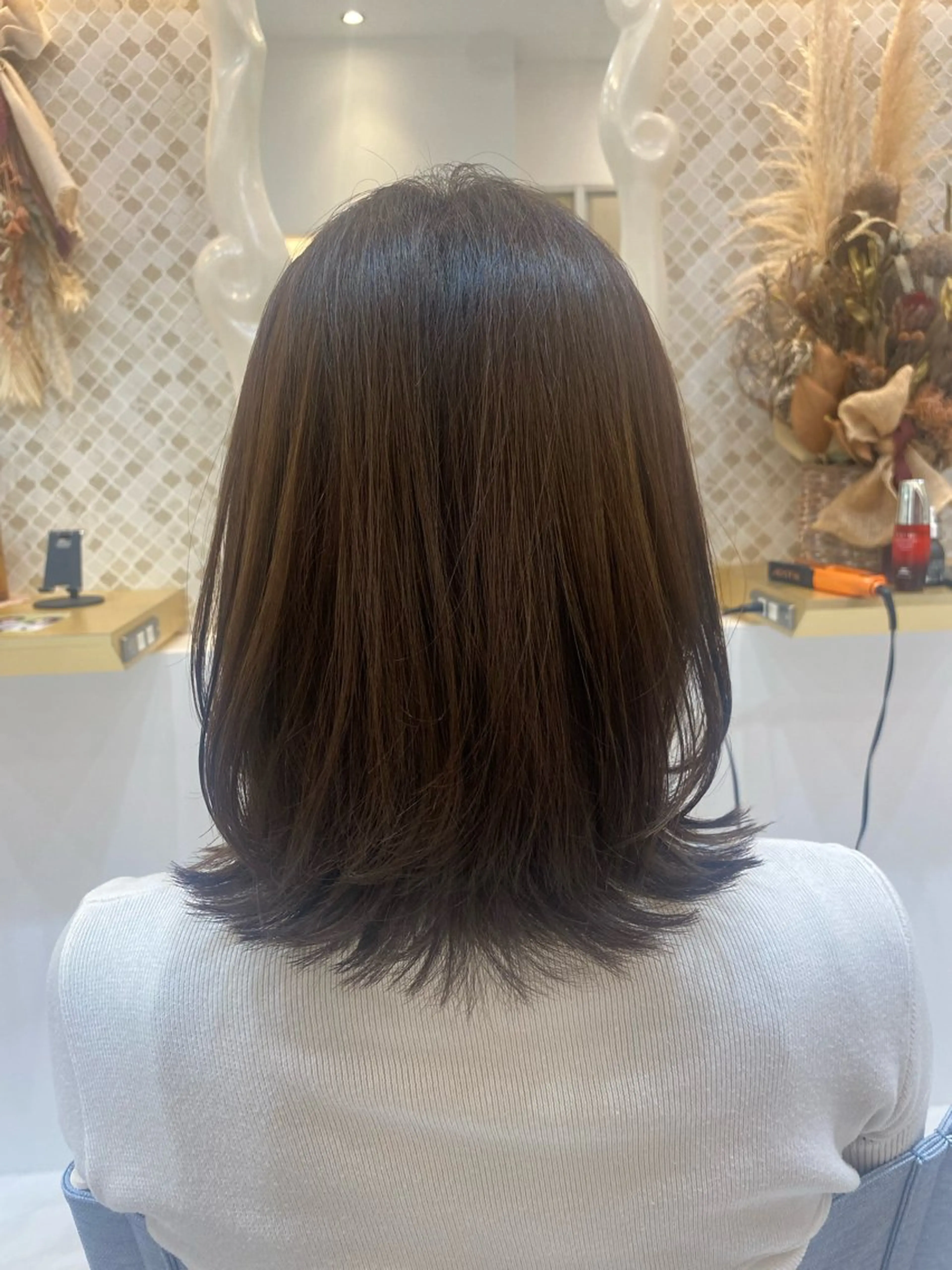 ミディアム 艶髪/透明感/ 三宅晴香のヘアスタイル