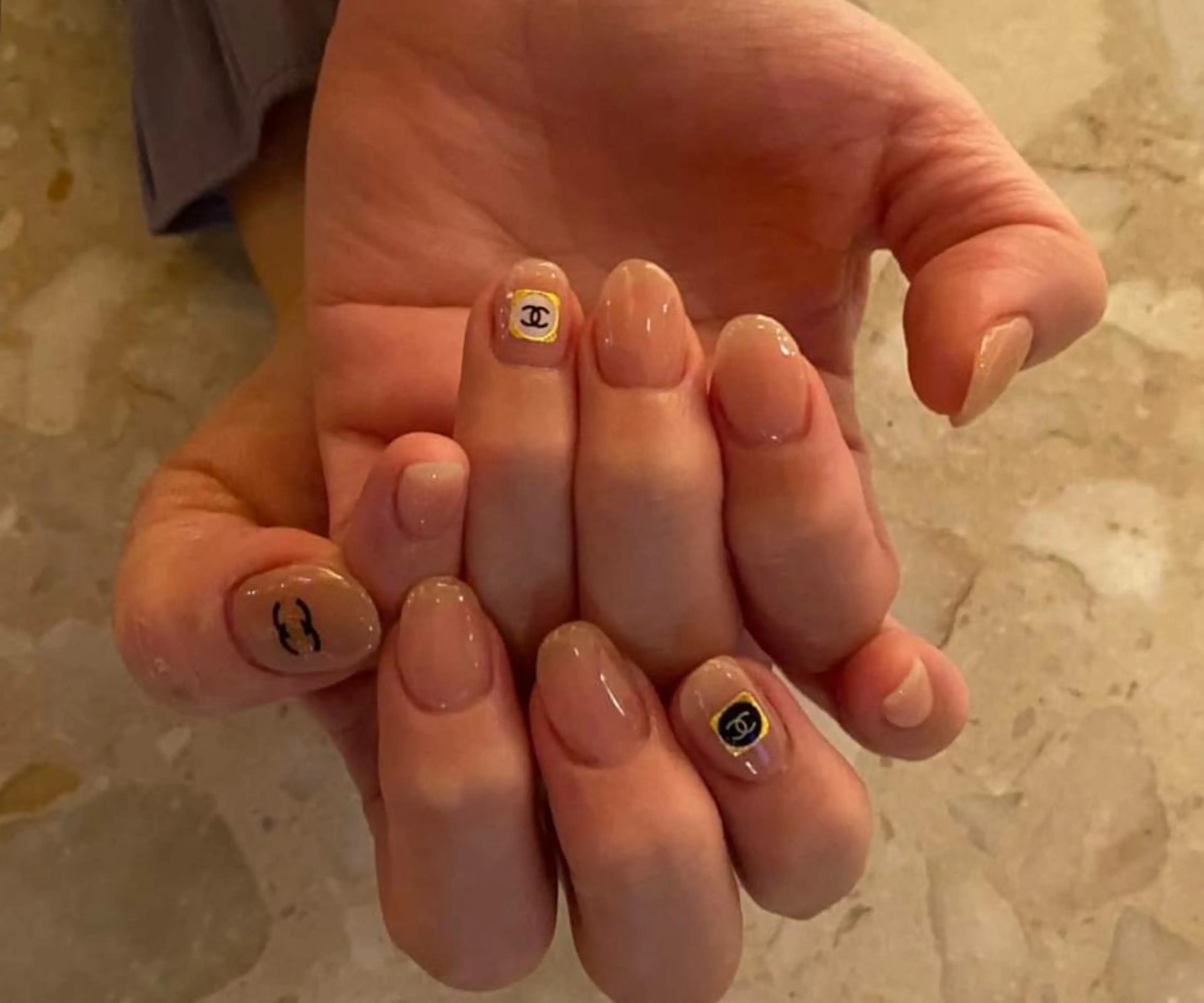 ネイル Nail Salon L'arc所属・💊大阪/心斎橋 moni🧠のネイルデザイン