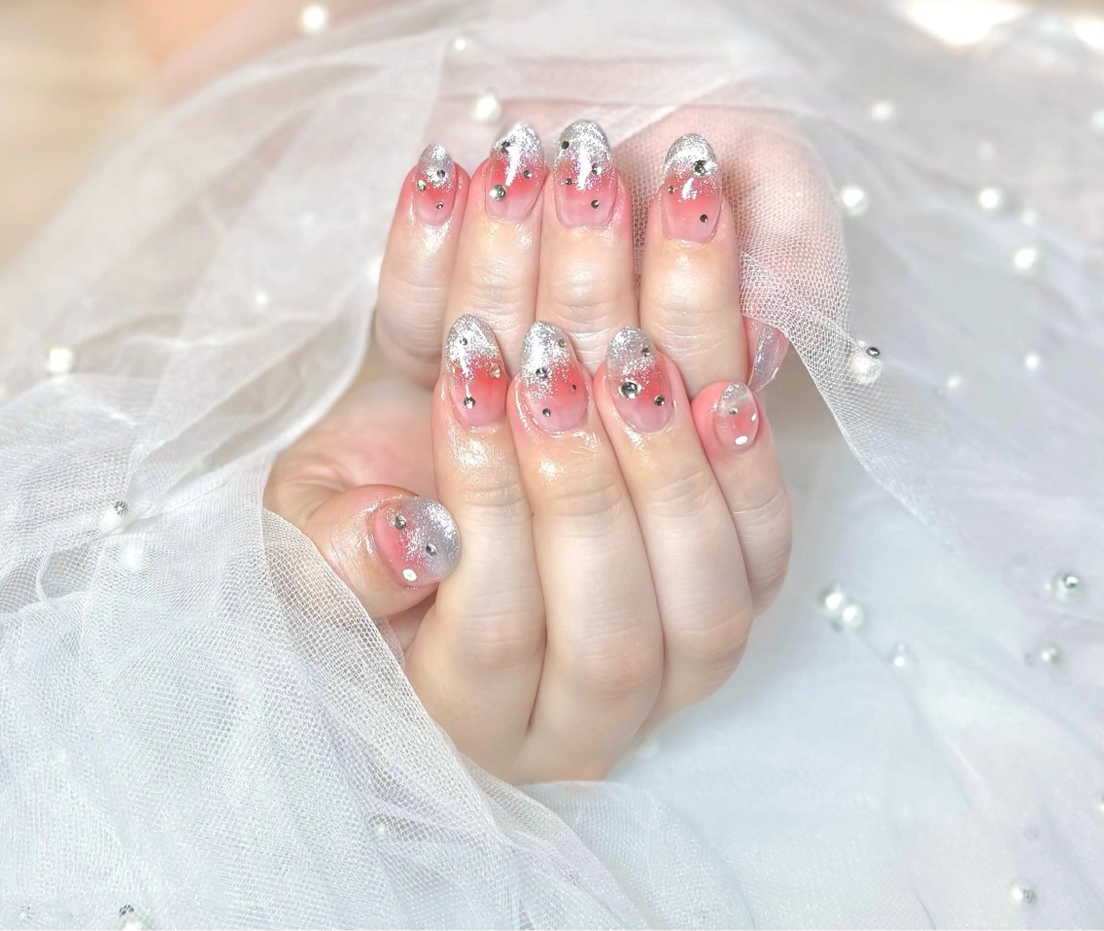 ネイル チークネイル フレンチネイル ガーリー グラデーション 韓国ネイル Chat　noir所属・【chatnoir】 MIYUのネイルデザイン