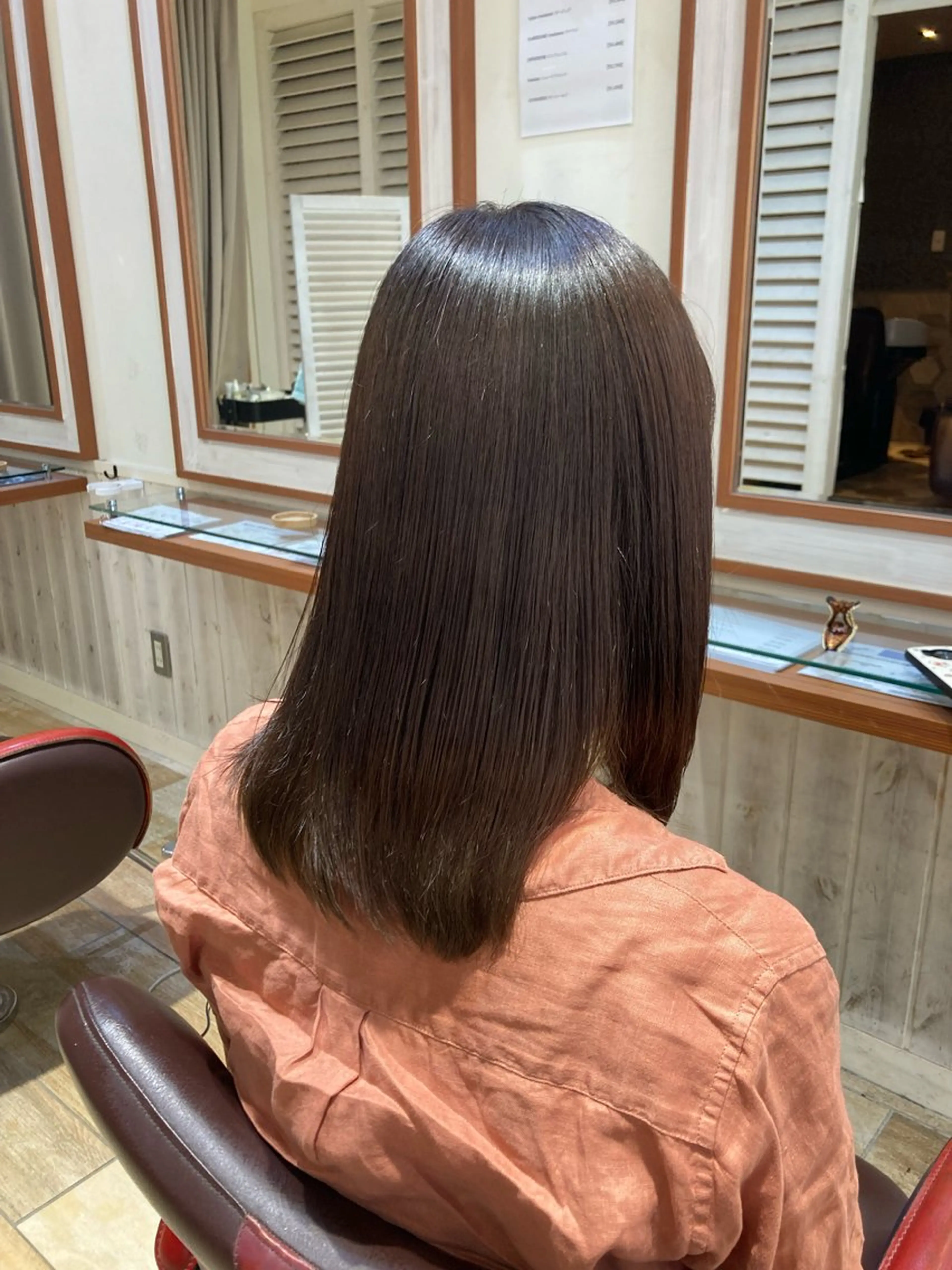 ミディアム カラー ベージュカラー 🫧ゆうき🪽 髪質改善/ハイライトのヘアスタイル