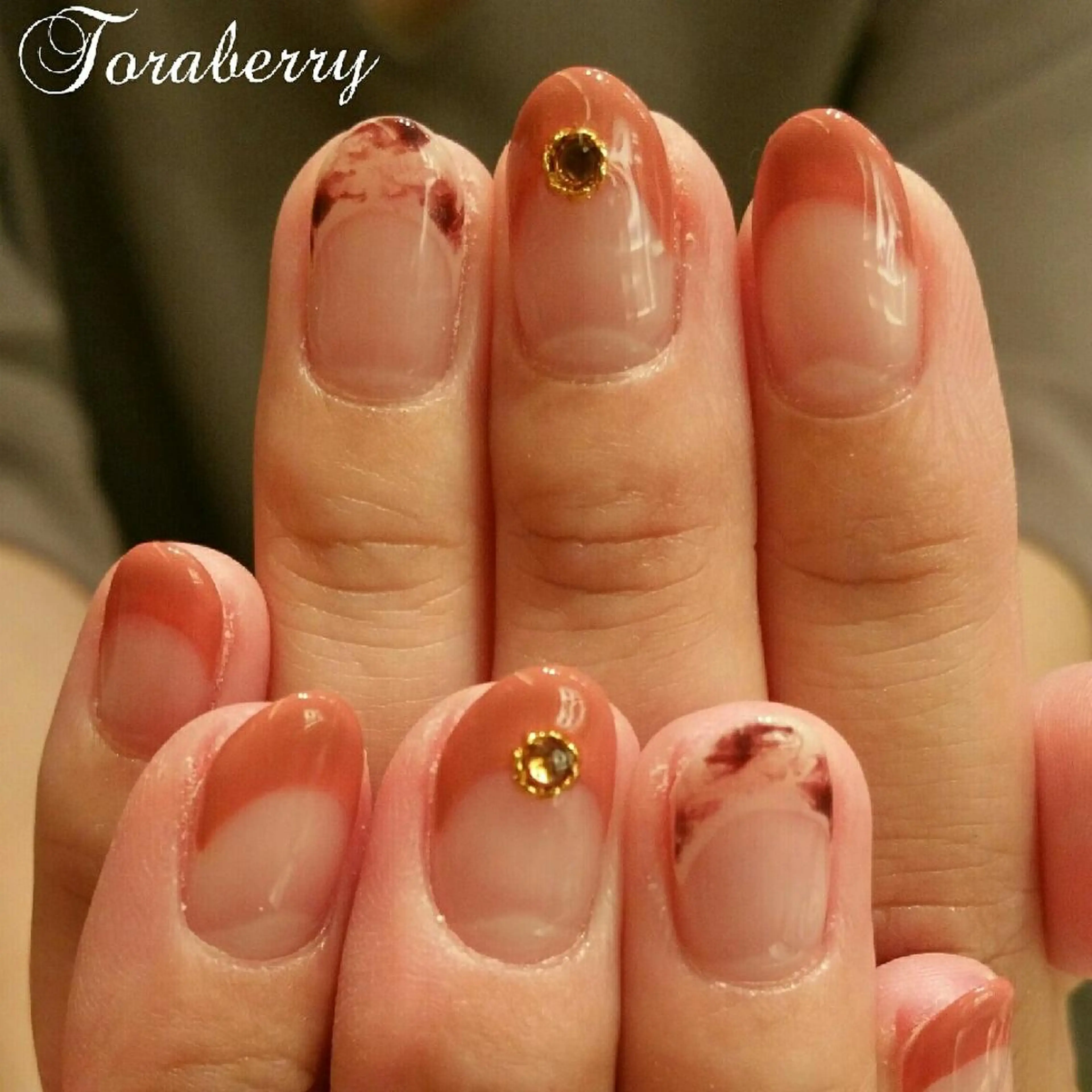 ネイル フレンチネイル ネイリスト なつみのネイルデザイン