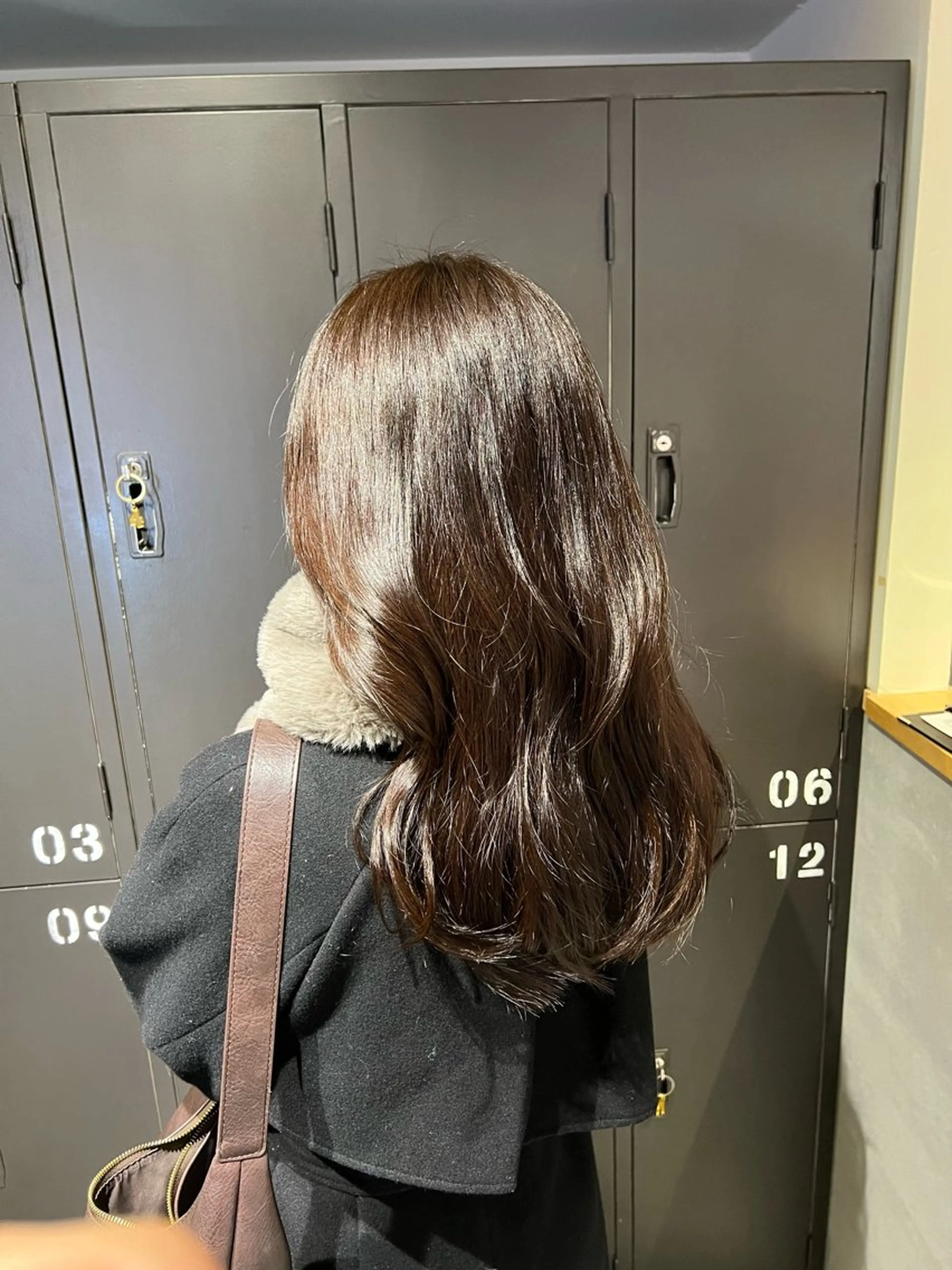 ロング カラー ブラウンカラー チョコレートブラウン カット ヘアカラー トリートメント 金山/透明感カラー レイヤー/木澤 航のヘアスタイル