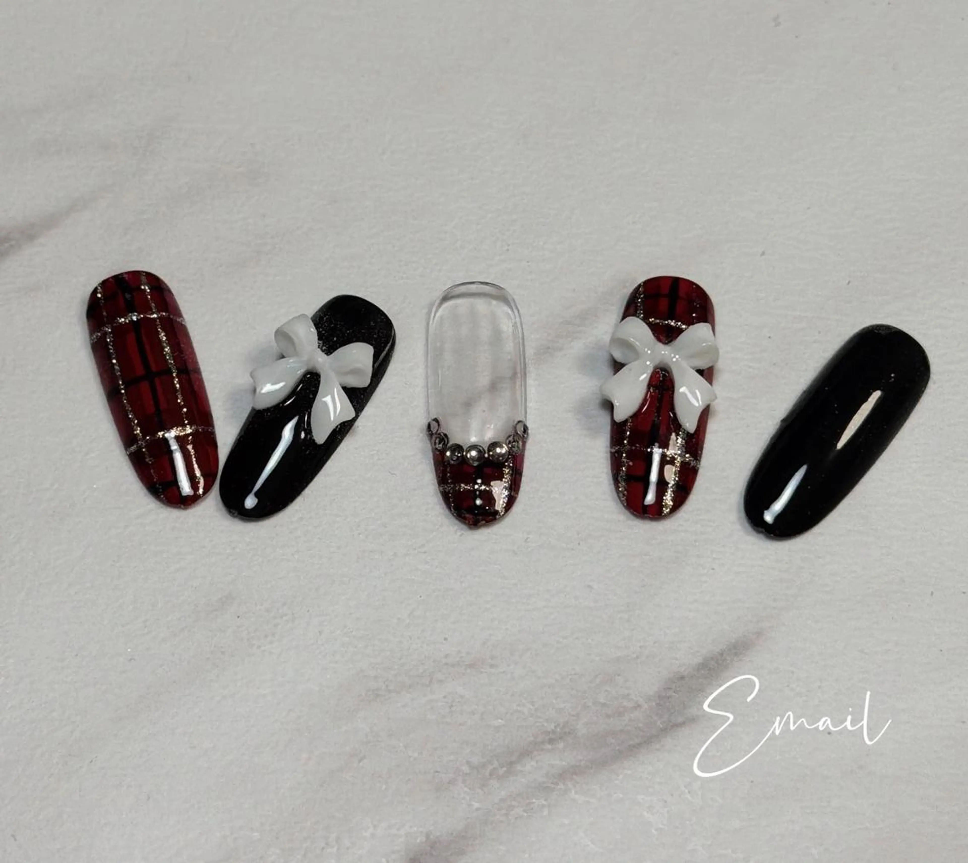 ネイル ハンドネイル 飯塚 みずきのネイルデザイン